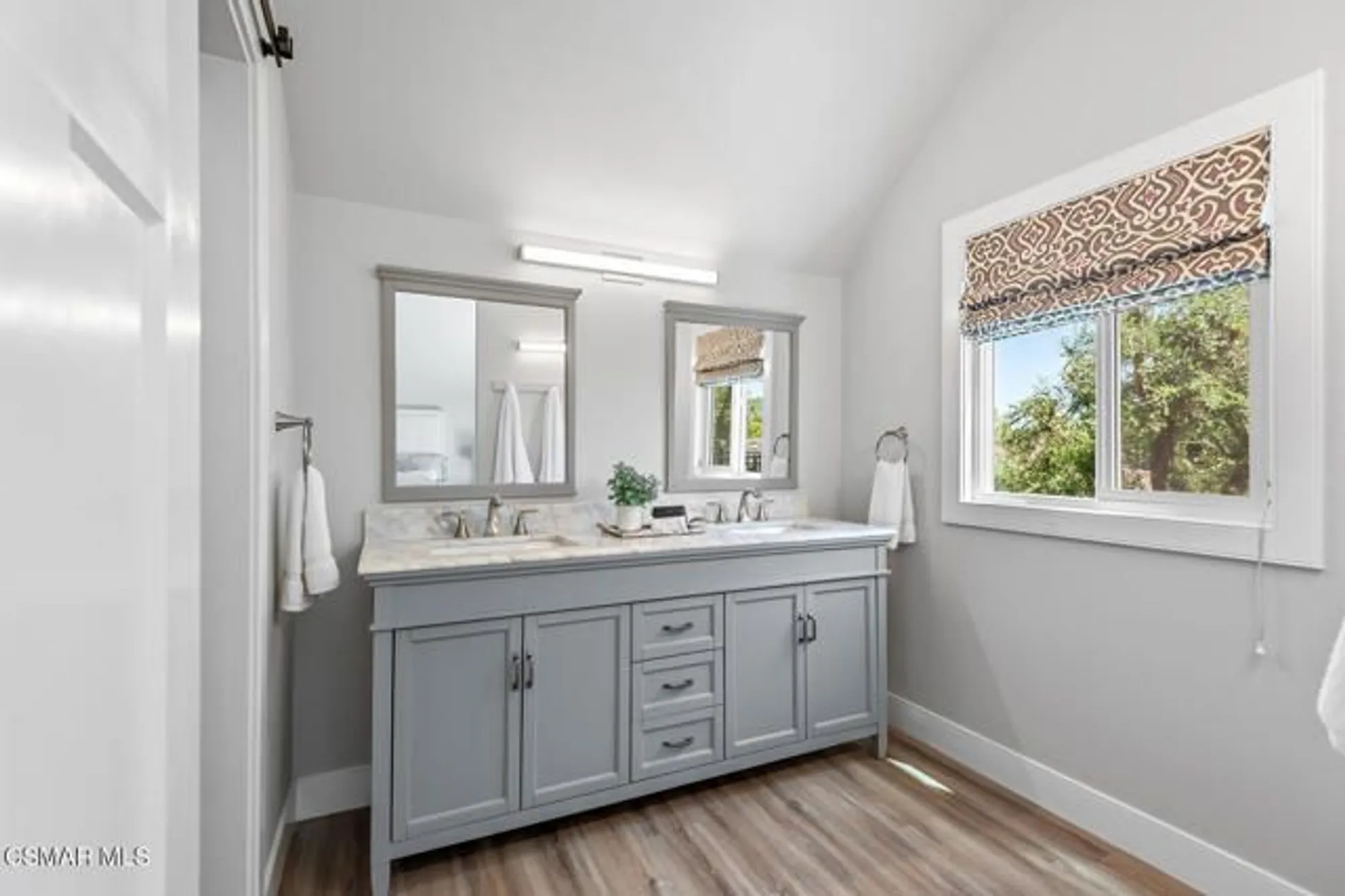 Property Slideshow image 29 of 44 | 32141 lake meadow ln, Westlake Village, CA, 91361