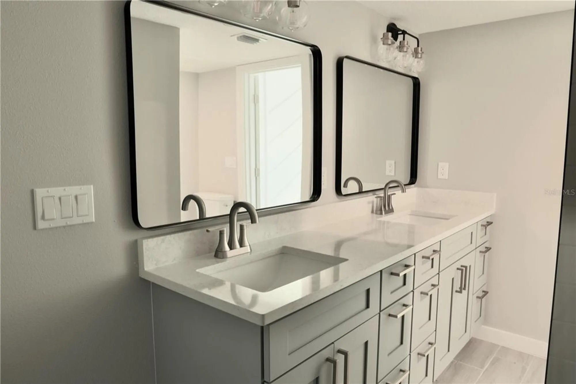 Property Slideshow image 20 of 26 | 4444 narraganset trl 96, Sarasota, FL, 34233