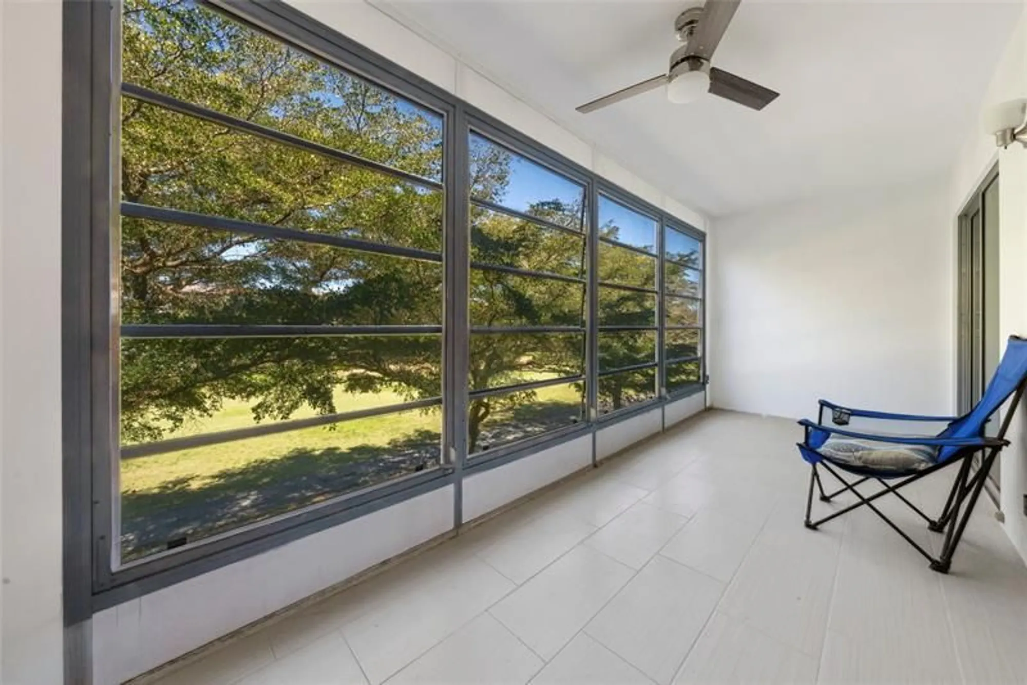 Property Slideshow image 12 of 34 | 3201 portofino pt d3, Coconut Creek, FL, 33066