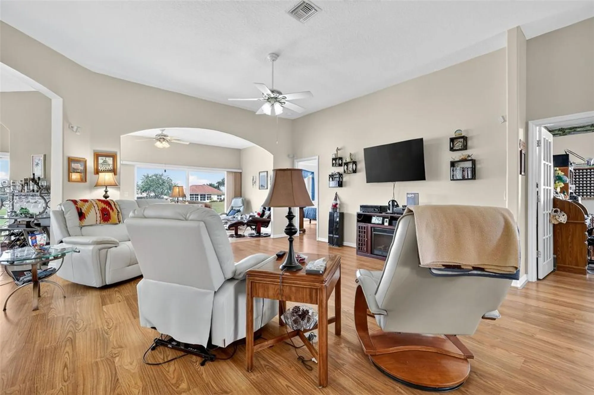 Property Slideshow image 8 of 66 | 4528 glen coe st, Leesburg, FL, 34748