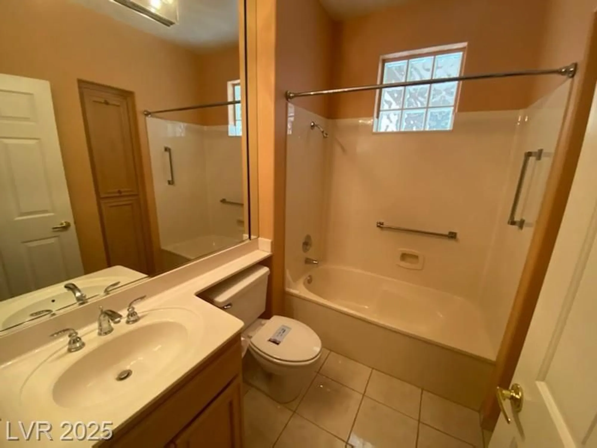 Property Slideshow image 24 of 28 | 2913 billy casper dr, Las Vegas, NV, 89134