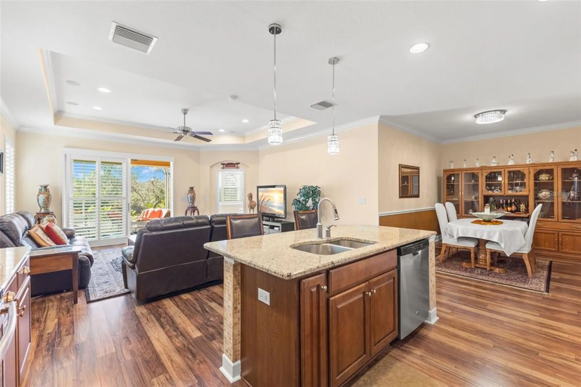 Property Slideshow image 19 of 66 | 2346 oakley green dr, Sun City Center, FL, 33573