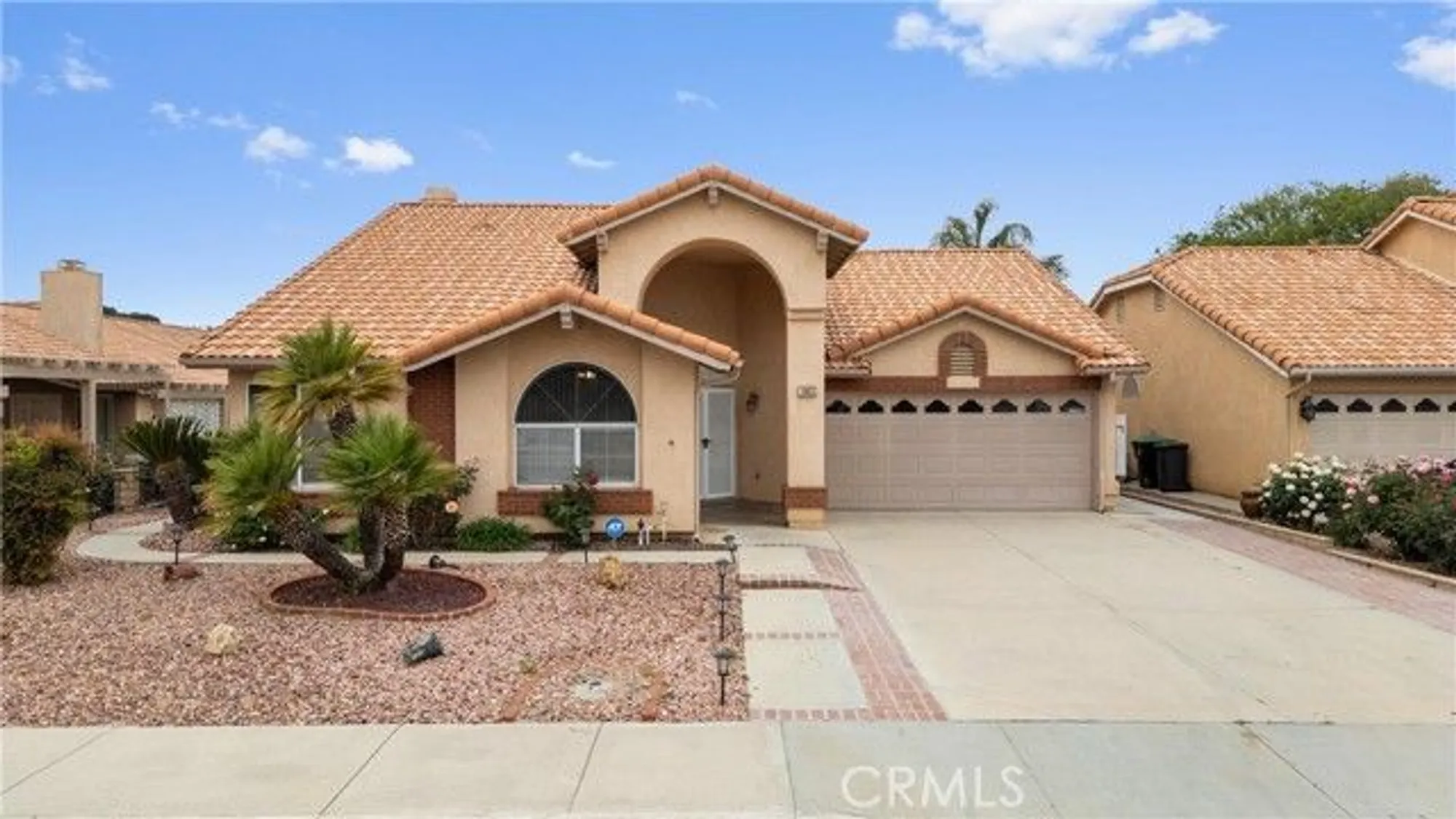 Property Slideshow image 2 of 35 | 1863 ash tree ln, Hemet, CA, 92545