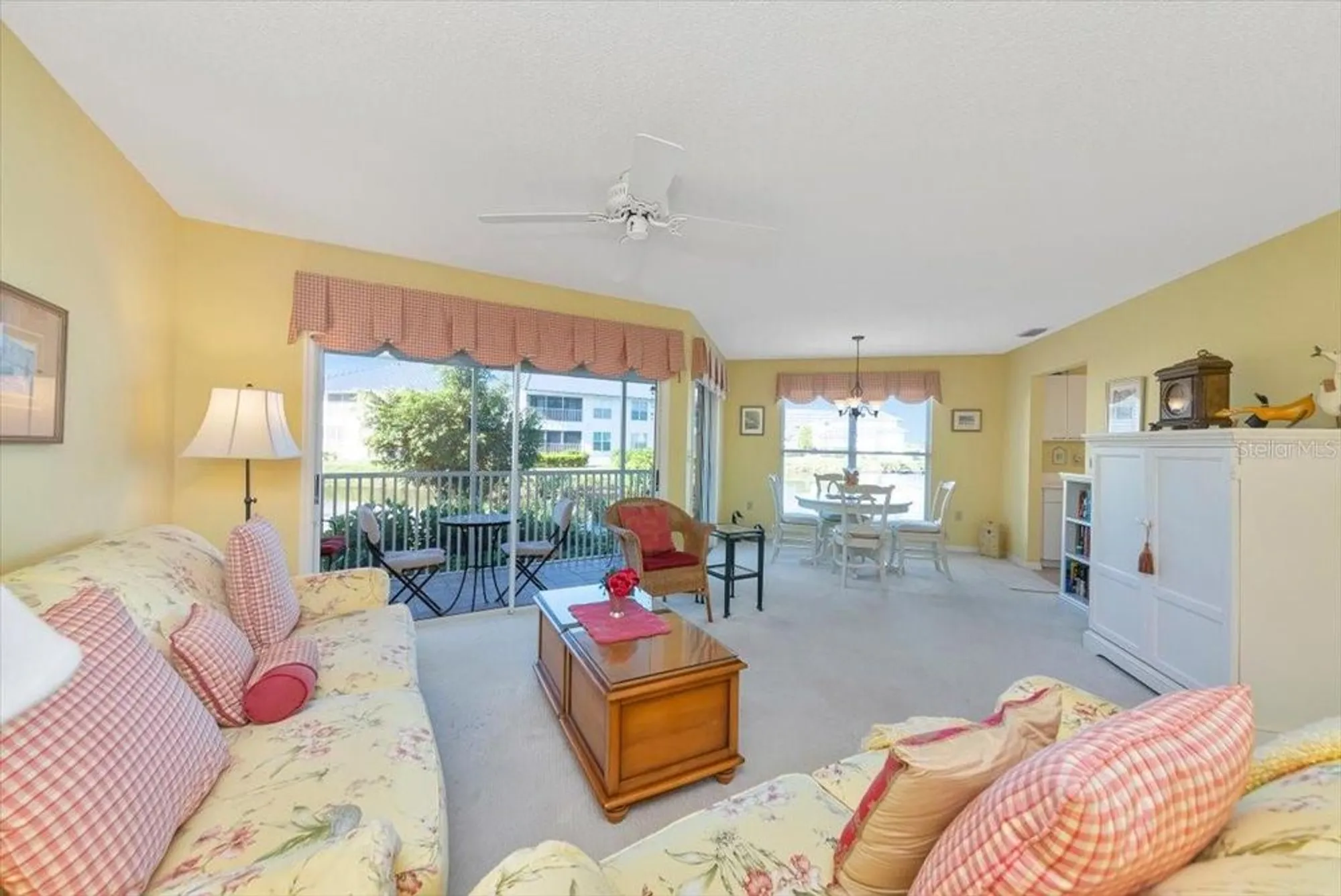 Property Slideshow image 8 of 56 | 841 audubon dr # 841, Bradenton, FL, 34209