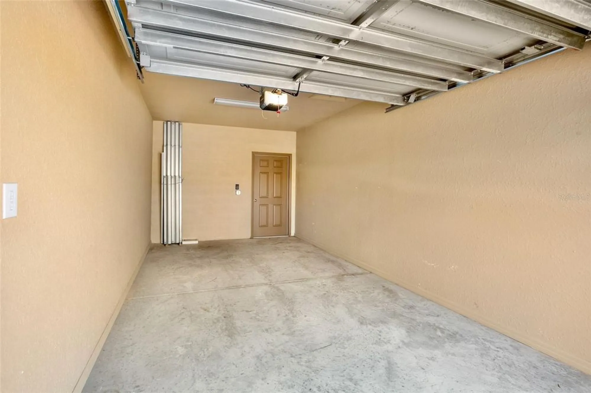 Property Slideshow image 32 of 49 | 5425 cicerone st 103, Sarasota, FL, 34238