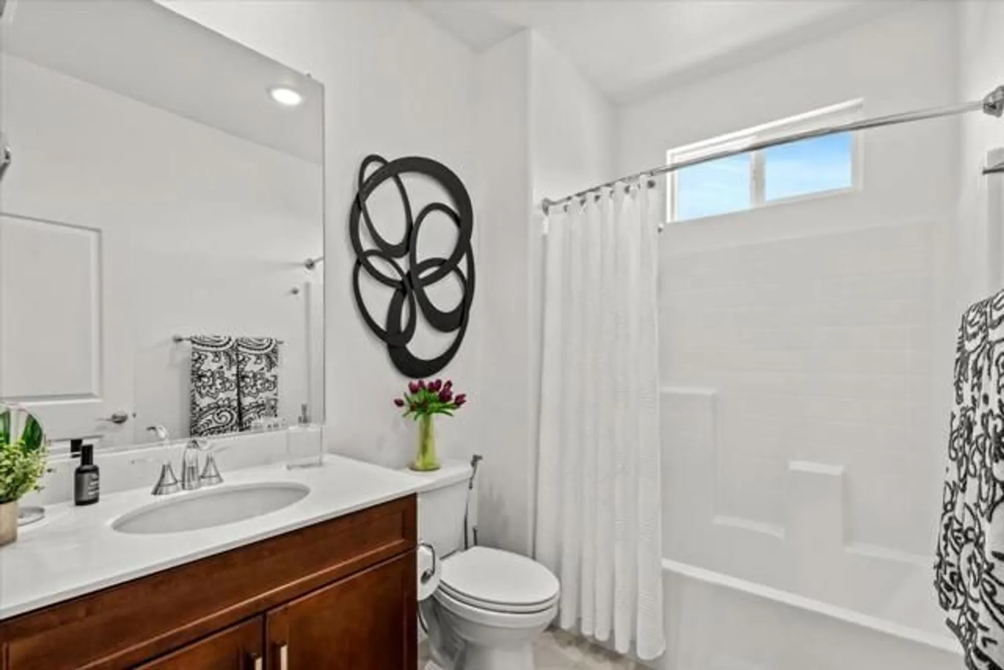 Property Slideshow image 26 of 71 | 42940 ascona ln, Indio, CA, 92203