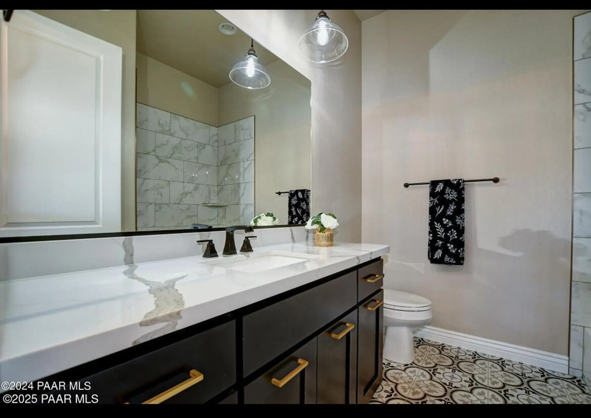 Property Slideshow image 11 of 12 | 506 bridgeway cir, Prescott, AZ, 86301