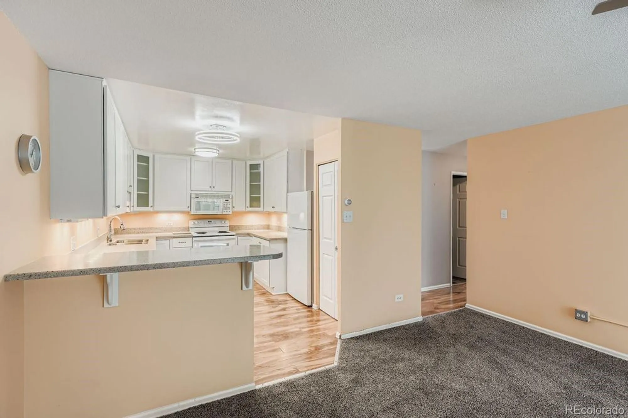 Property Slideshow image 11 of 38 | 645 s alton way 12a, Denver, CO, 80247