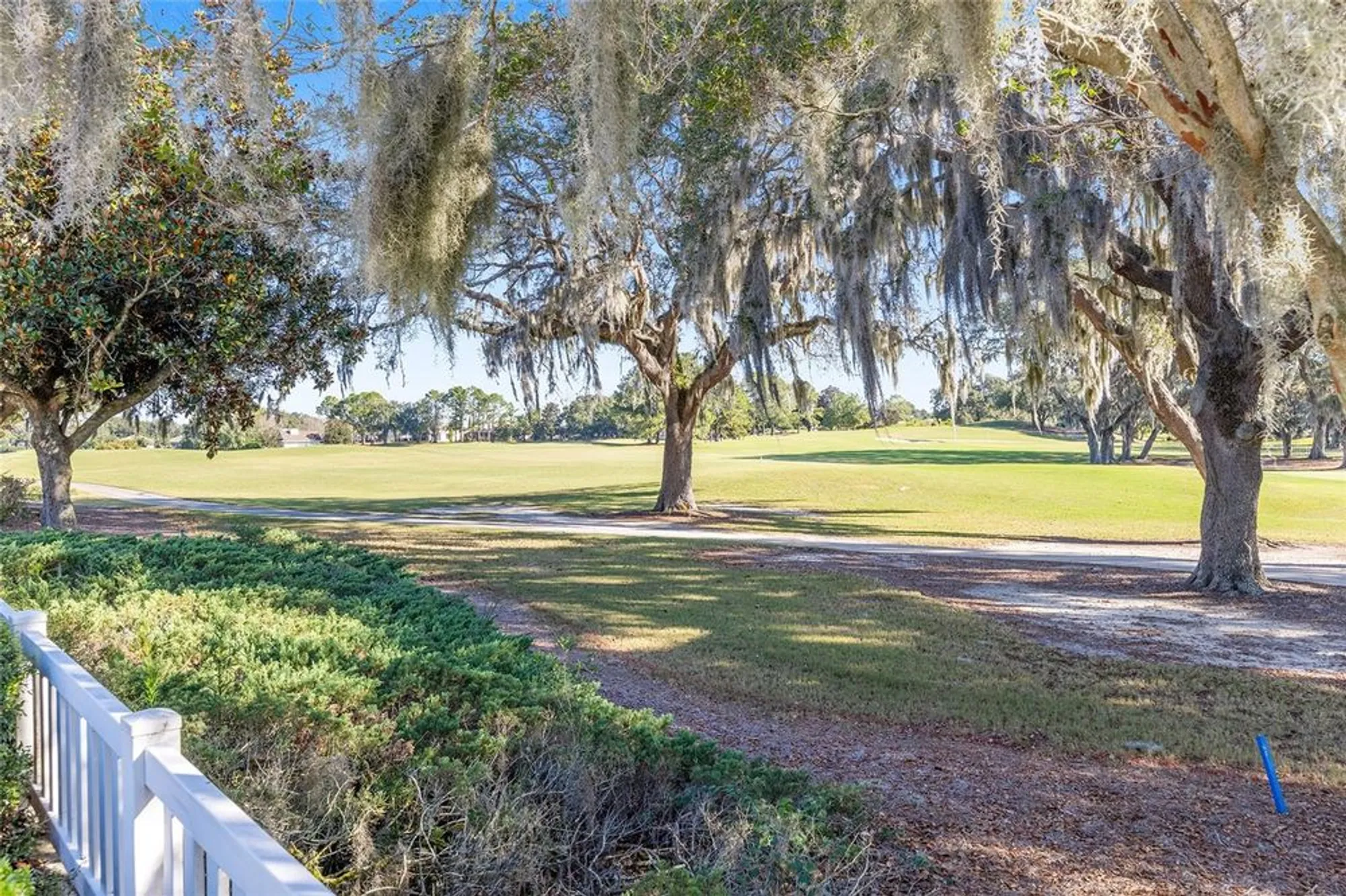 Property Slideshow image 50 of 75 | 17487 se 84th foxgrove ave, The Villages, FL, 32162