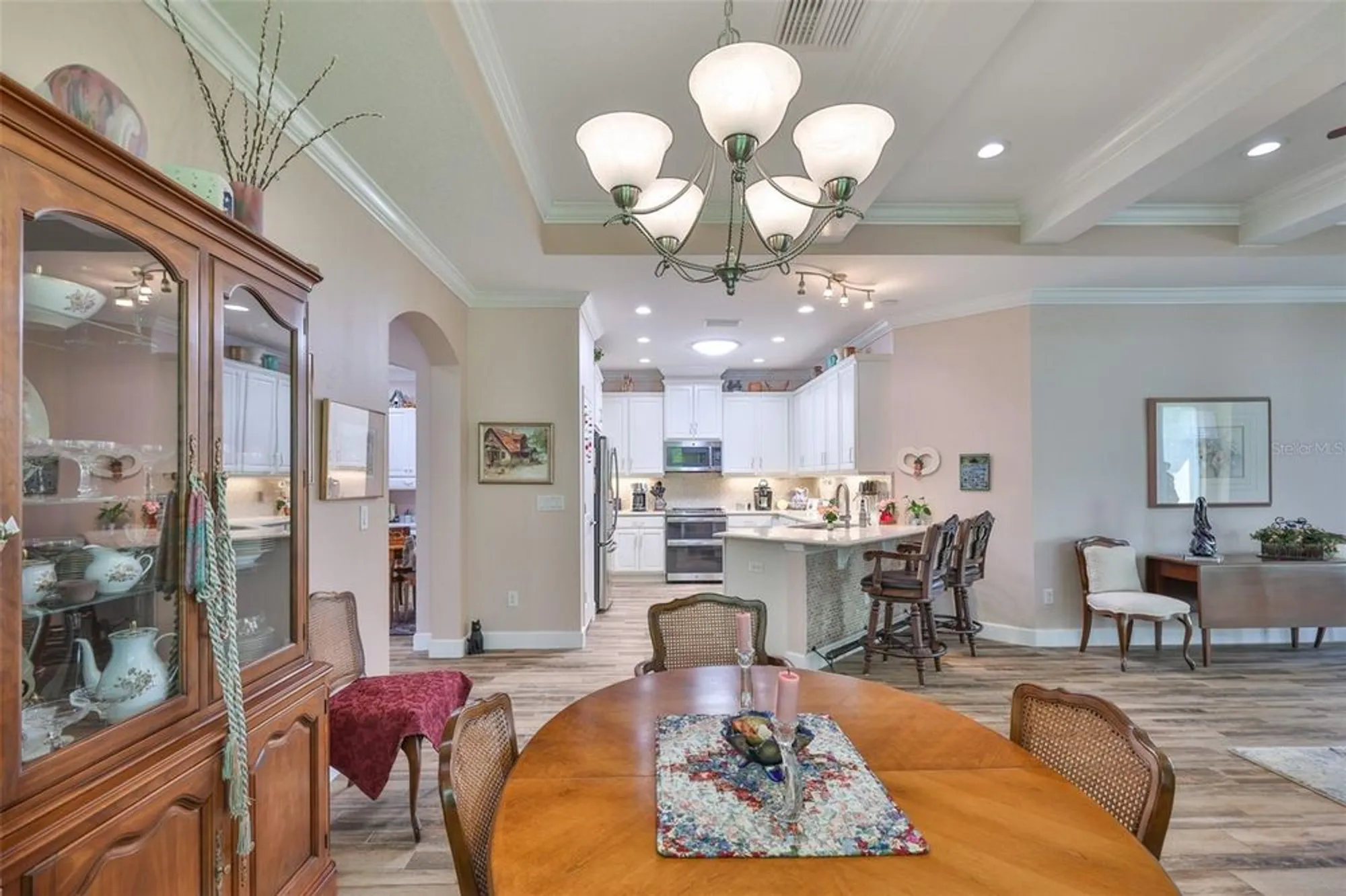 Property Slideshow image 13 of 45 | 658 chipper dr, Sun City Center, FL, 33573