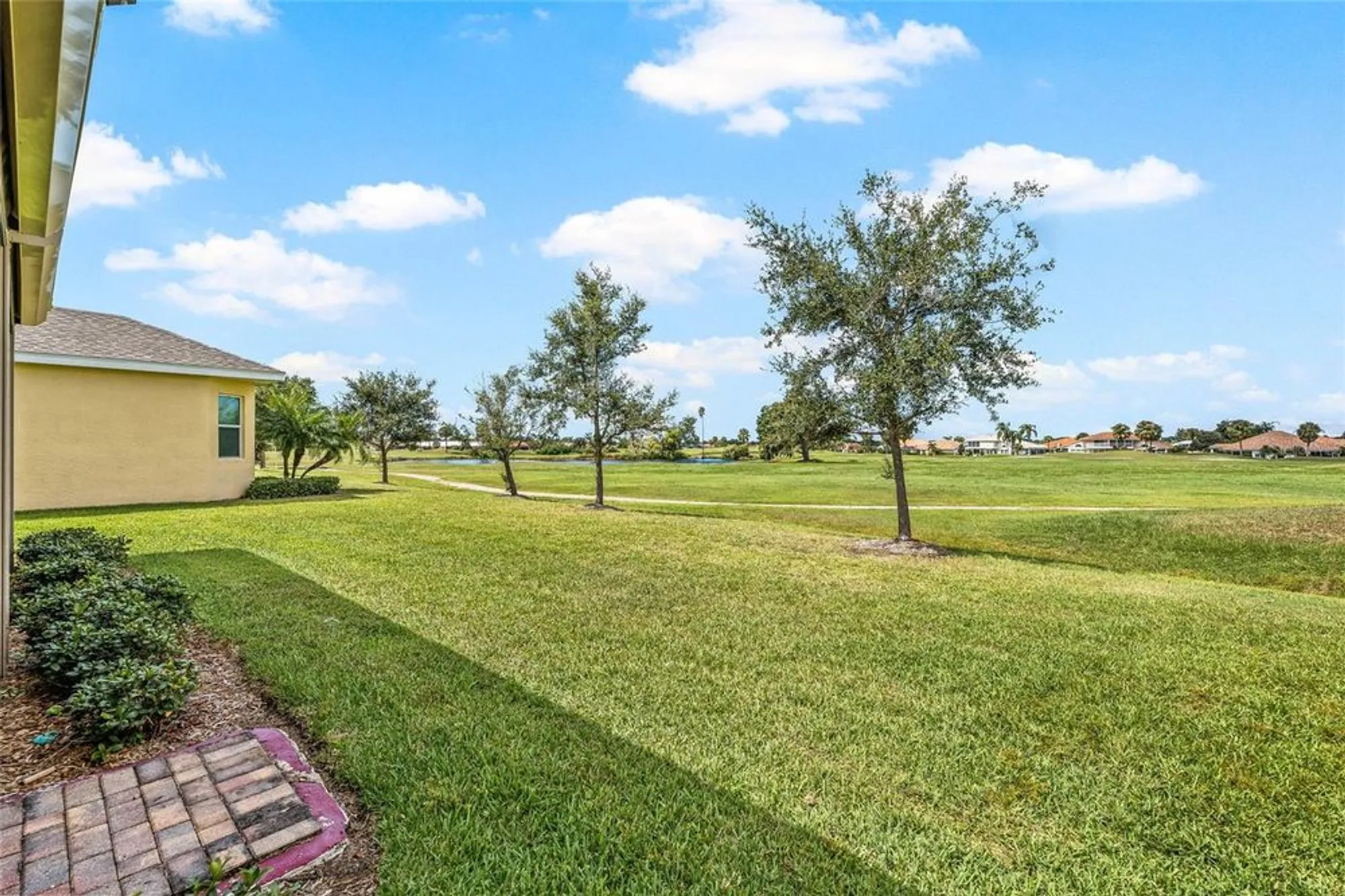 Property Slideshow image 36 of 52 | 1803 pacific dunes dr, Sun City Center, FL, 33573