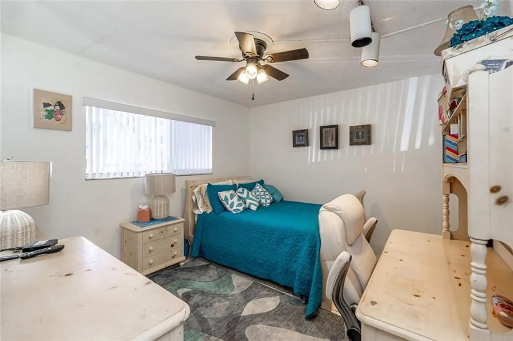 Property Slideshow image 14 of 25 | 3601 inverrary dr apt 107, Lauderhill, FL, 33319
