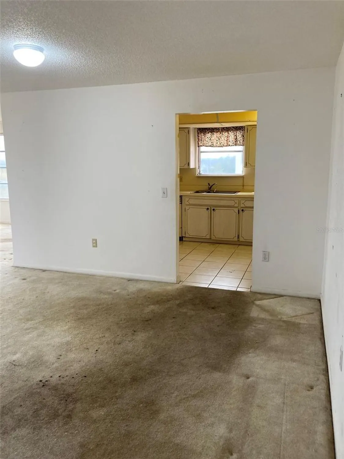 Property Slideshow image 3 of 46 | 5521 80th st n unit 516, St Petersburg, FL, 33709