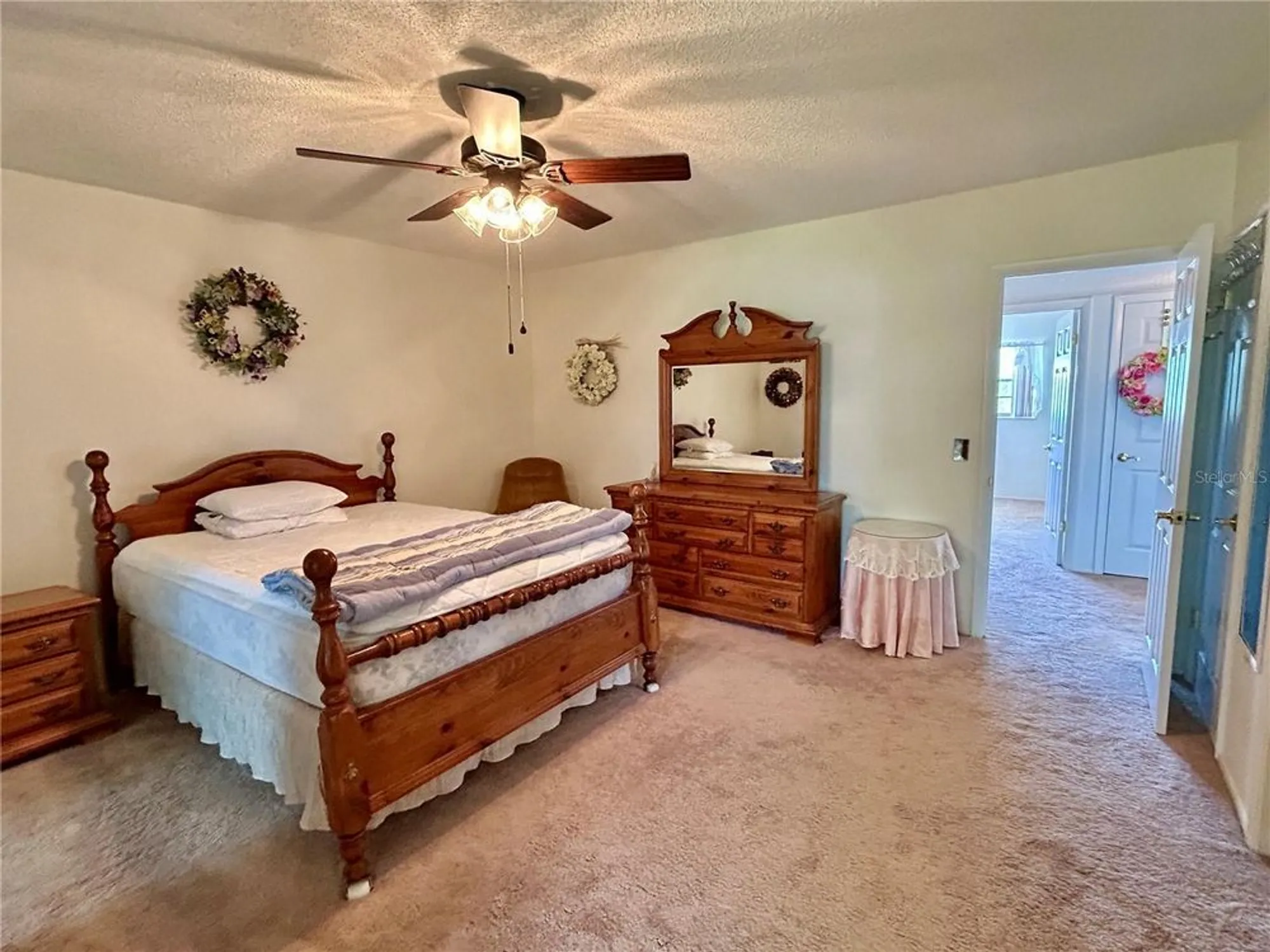 Property Slideshow image 18 of 50 | 2426 ecuadorian way 58, Clearwater, FL, 33763