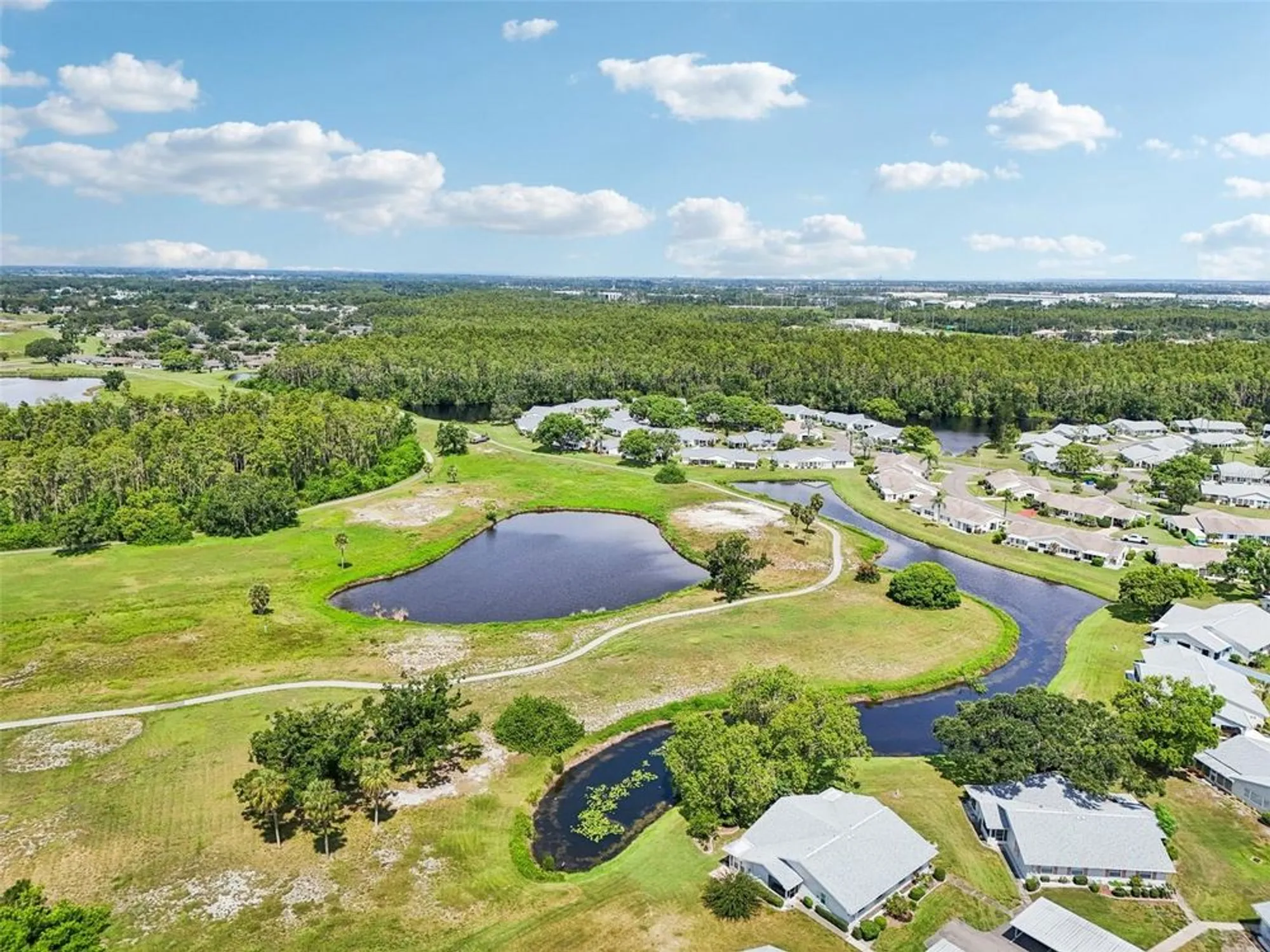 Property Slideshow image 30 of 51 | 2208 grenadier dr, Sun City Center, FL, 33573