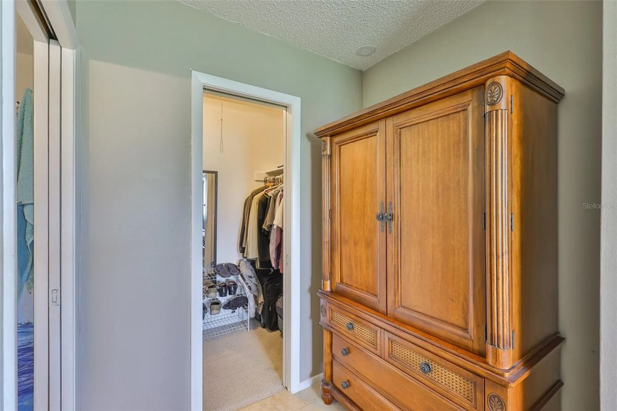 Property Slideshow image 21 of 48 | 613 la jolla ave, Sun City Center, FL, 33573