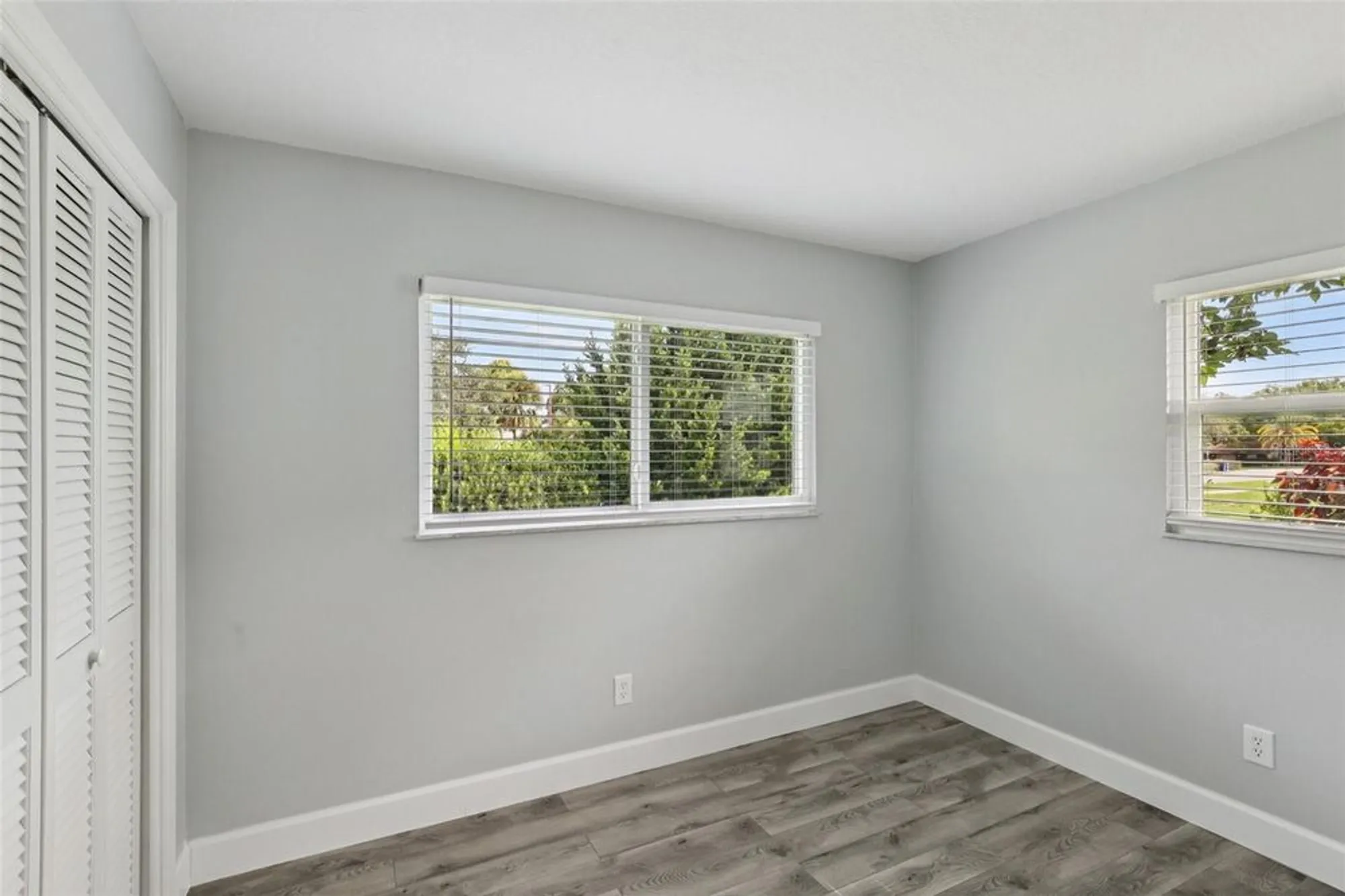 Property Slideshow image 39 of 78 | 2866 thistle ct, Palm Harbor, FL, 34684