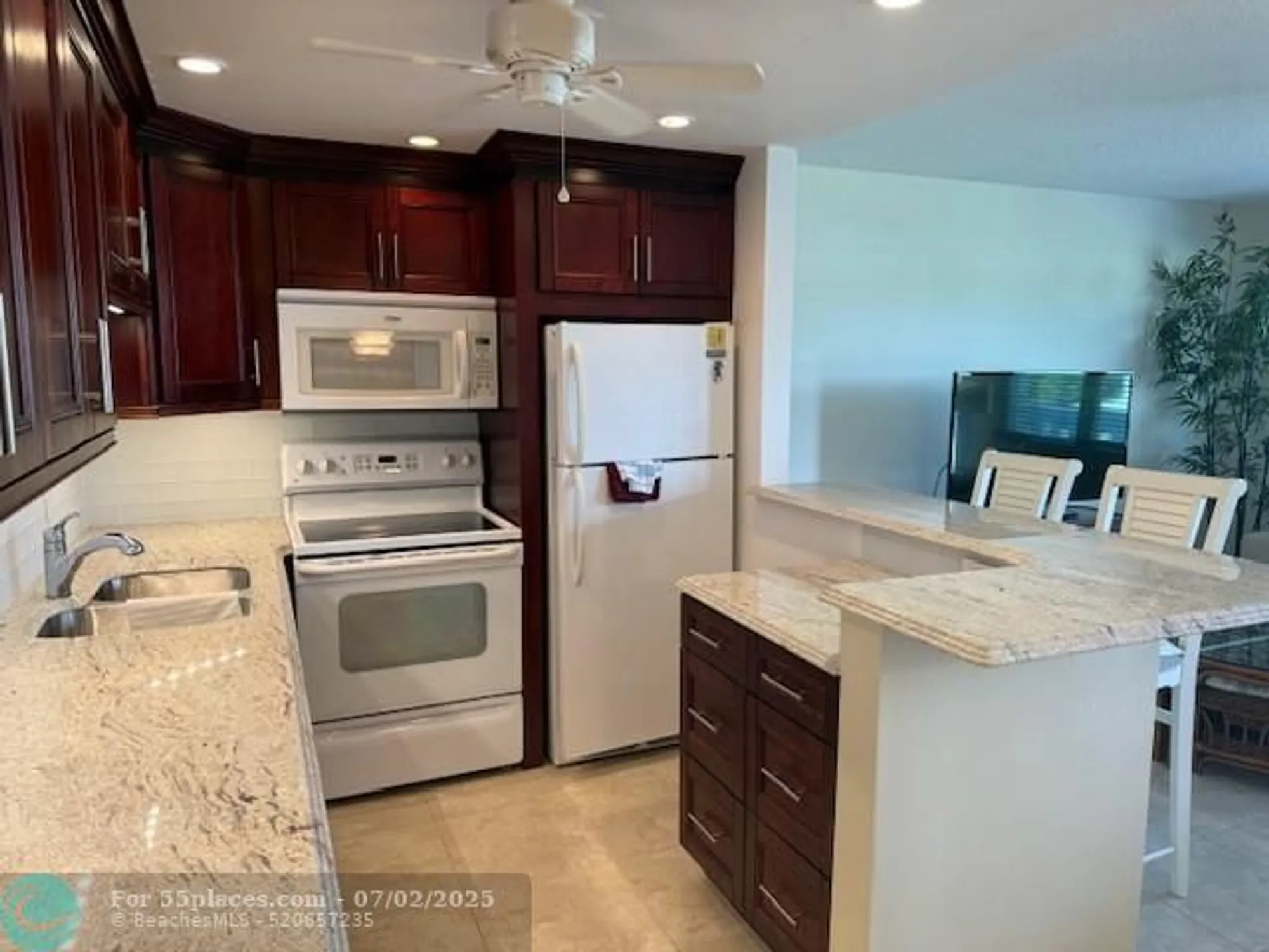 Property Slideshow image 6 of 19 | 4104 cambridge e unit e, Deerfield Beach, FL, 33442