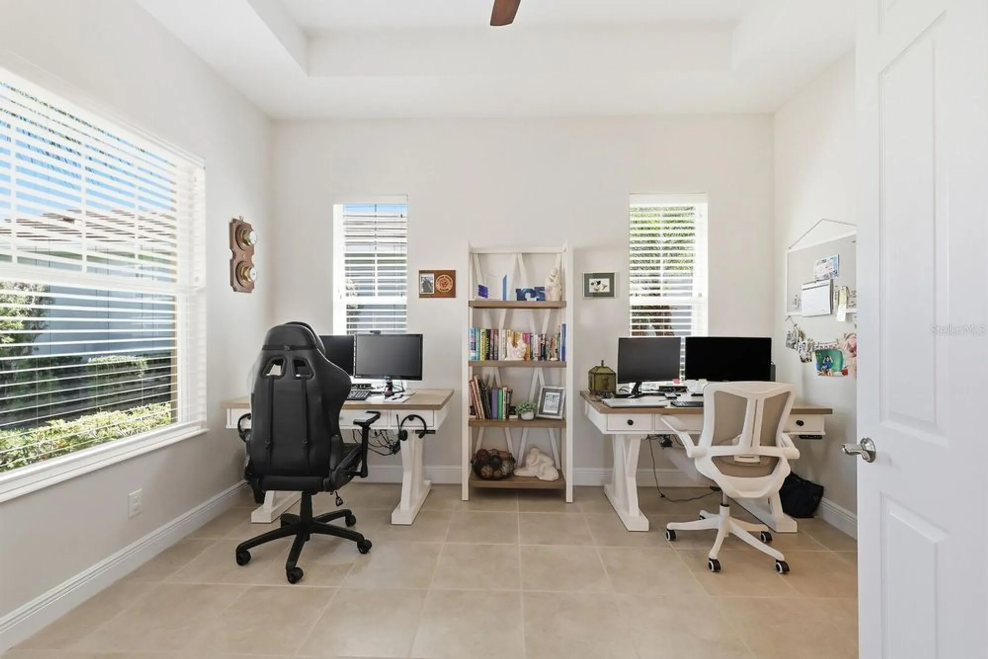 Property Slideshow image 10 of 89 | 1250 tidewater ct, Bradenton, FL, 34208