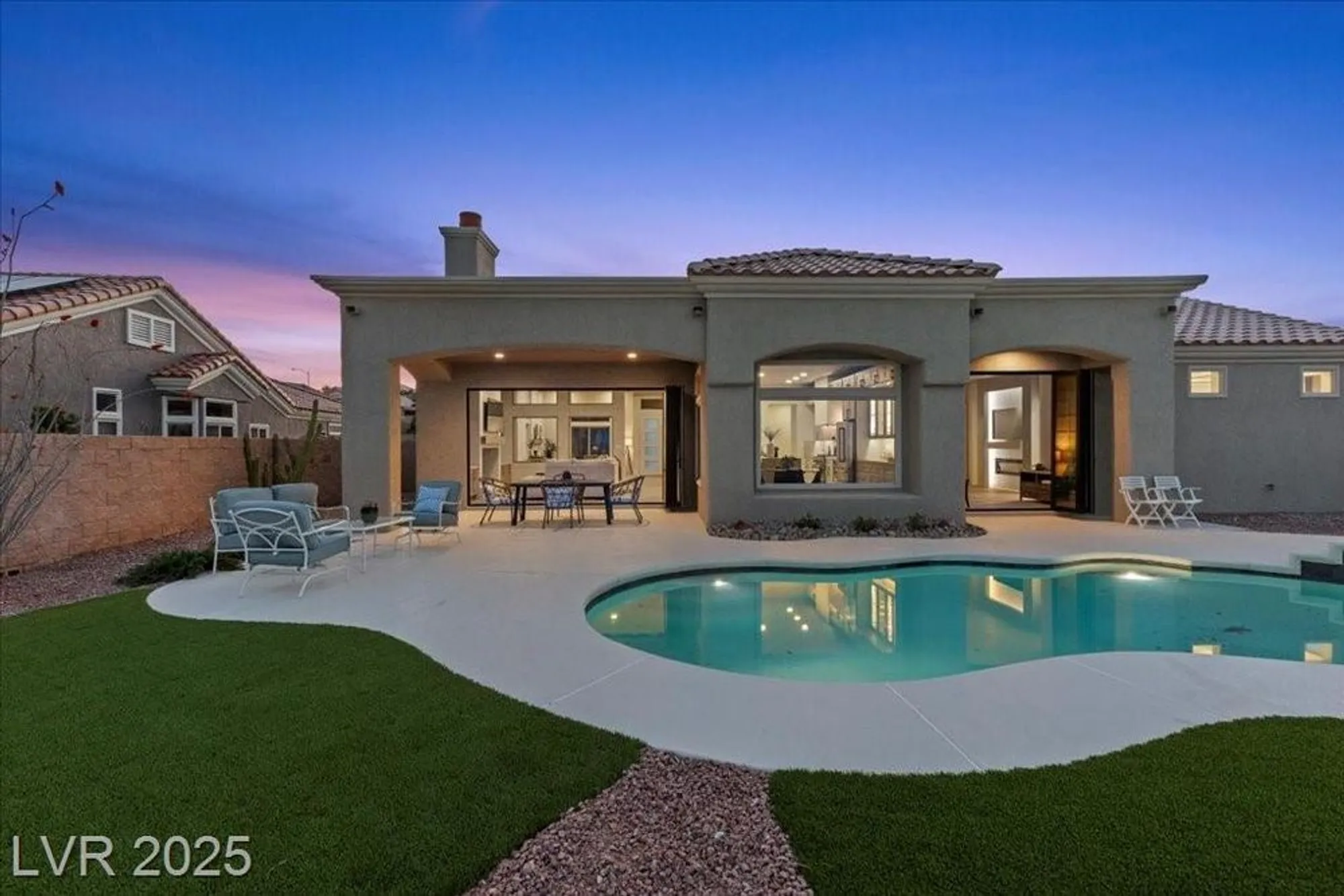 Property Slideshow image 52 of 78 | 2508 faiss dr, Las Vegas, NV, 89134