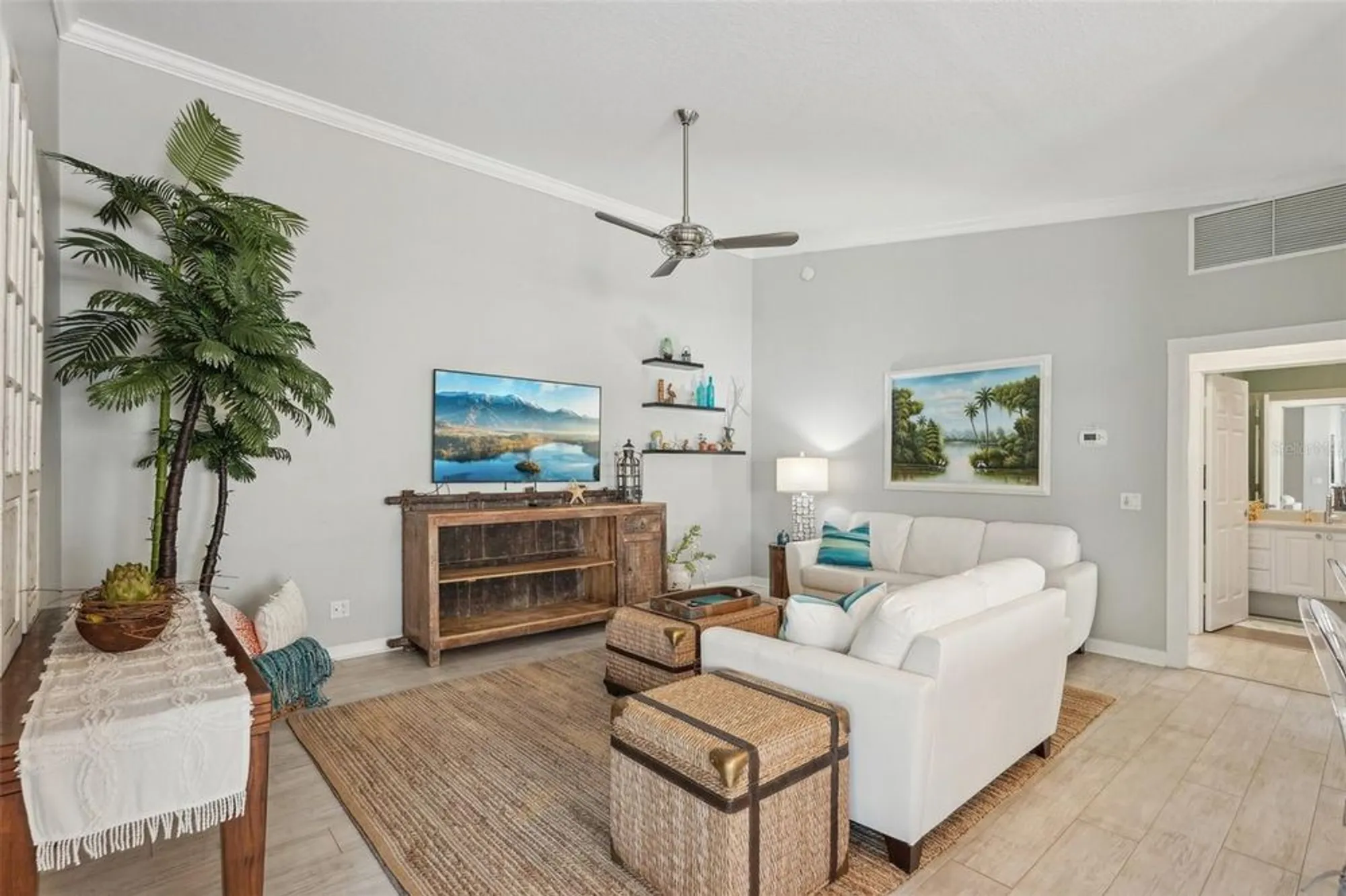 Property Slideshow image 5 of 74 | 7632 quinto dr, Sarasota, FL, 34238