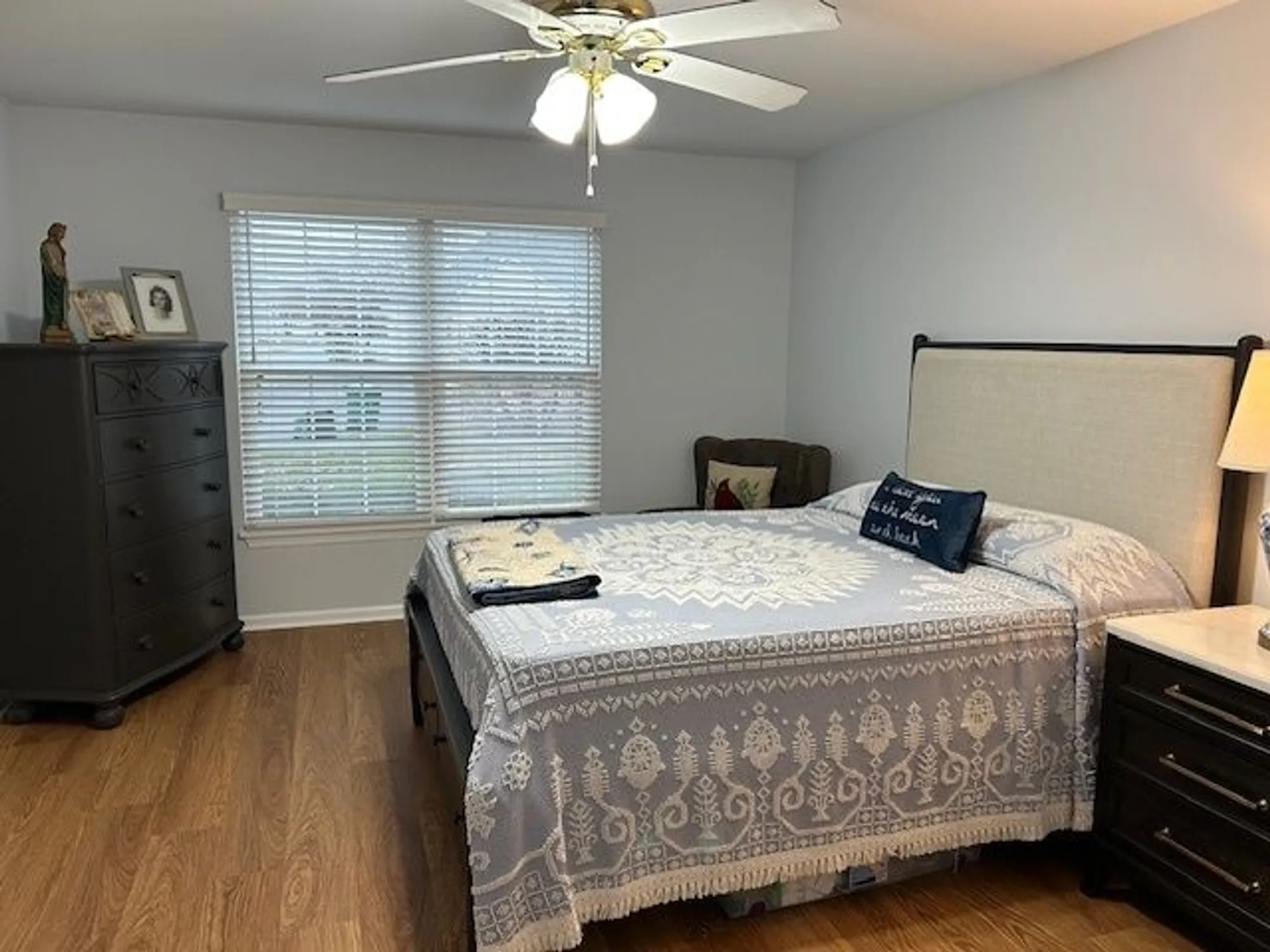 Property Slideshow image 13 of 46 | 13931 s bristlecone ln a, Plainfield, IL, 60544