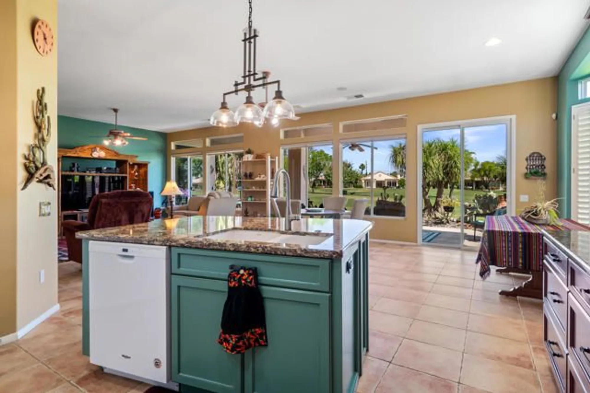Property Slideshow image 16 of 56 | 80426 muirfield dr, Indio, CA, 92201