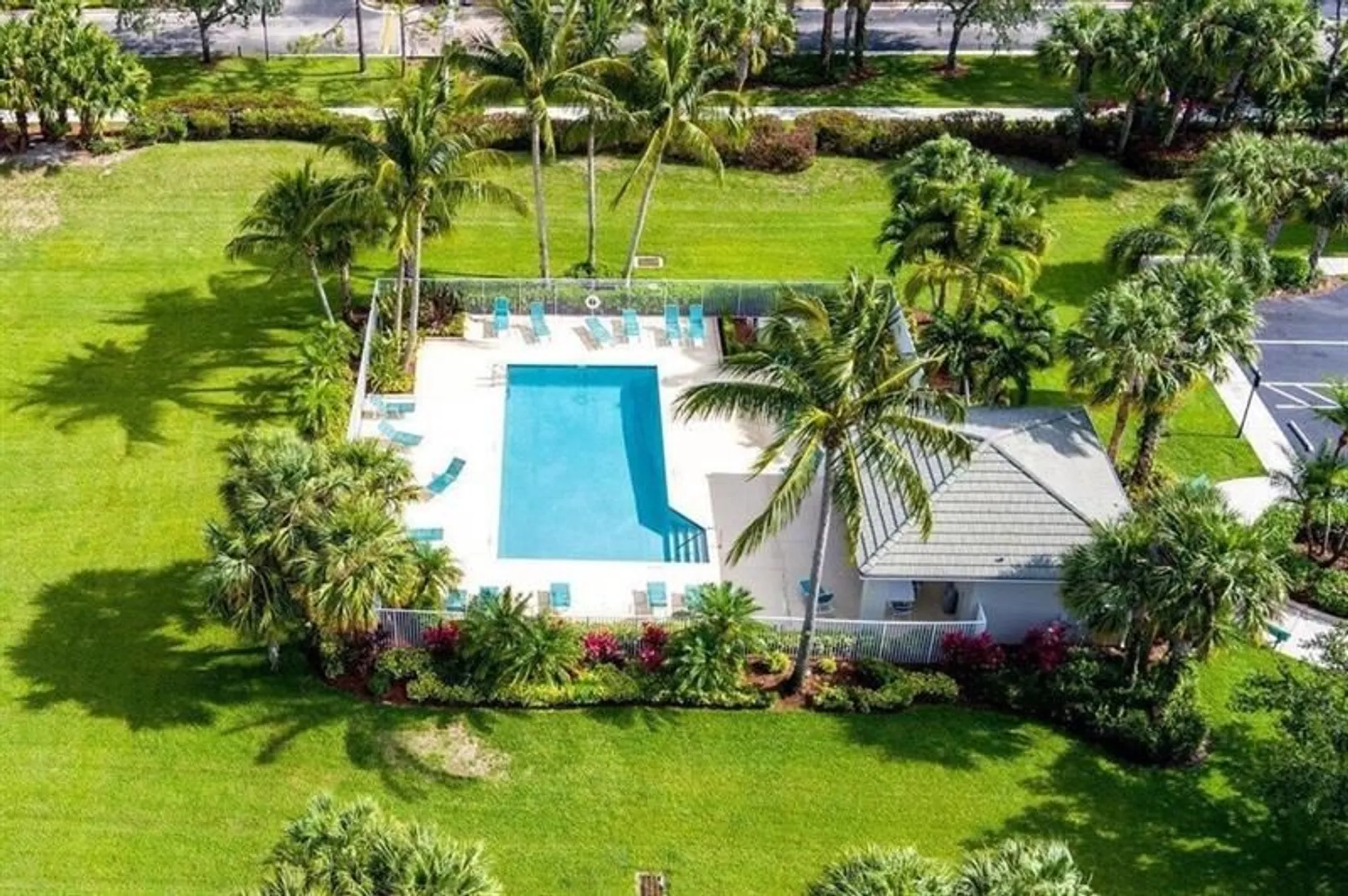 Property Slideshow image 10 of 22 | 806 sw rocky bayou ter, Saint Lucie West, FL, 34986