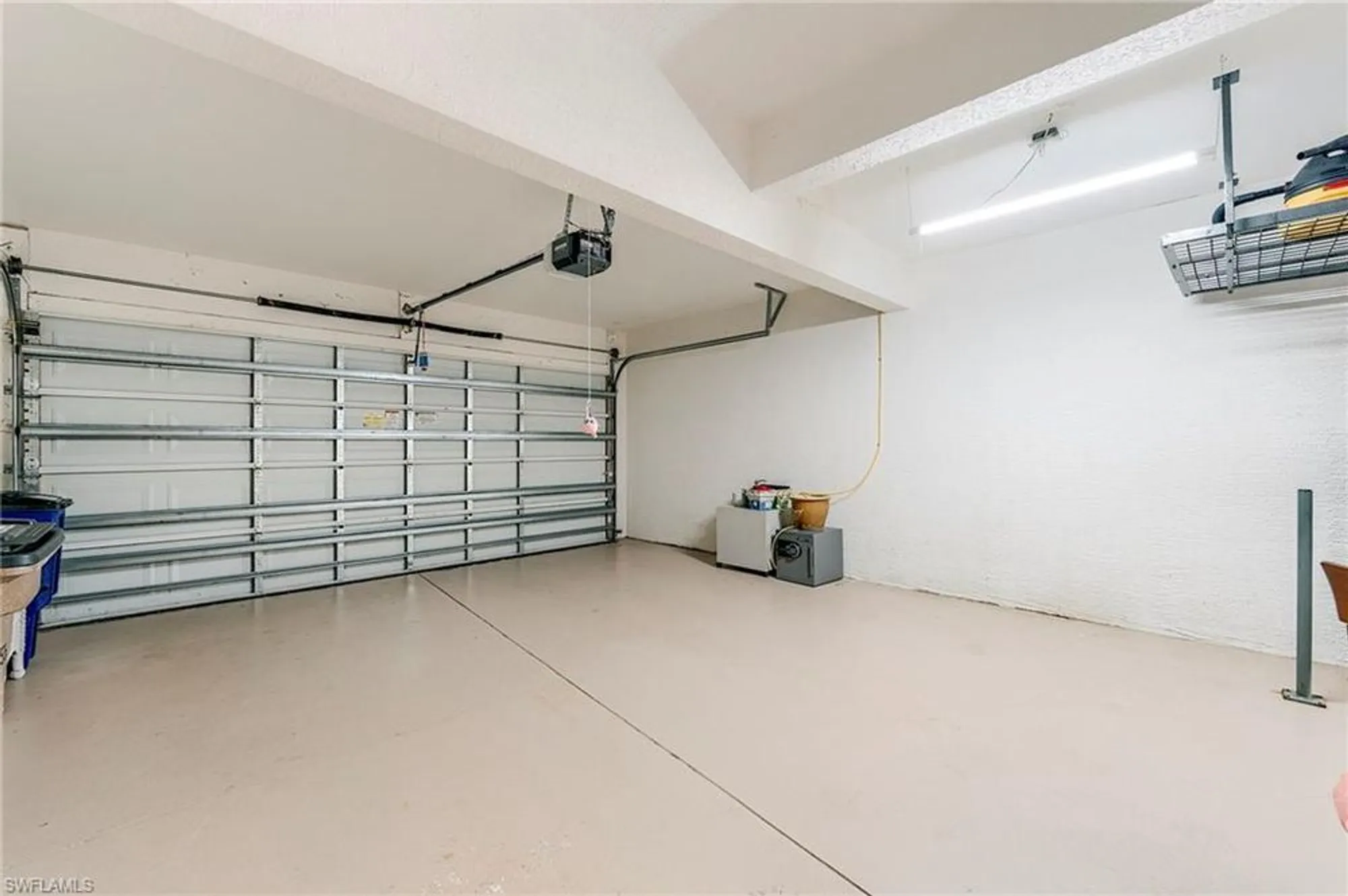 Property Slideshow image 37 of 44 | 3090 meandering way 101, Fort Myers, FL, 33905