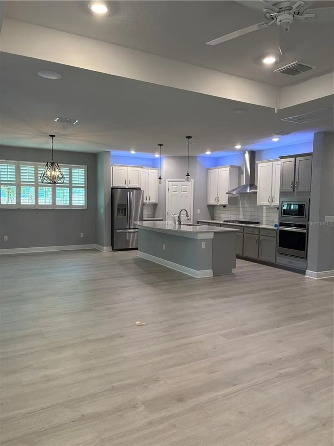 Property Slideshow image 4 of 28 | 6035 plover meadow st, Lithia, FL, 33547