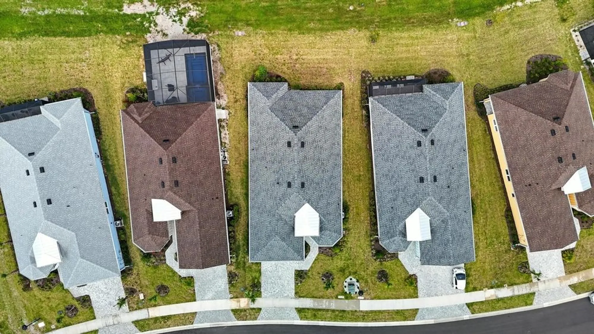 Property Slideshow image 36 of 54 | 553 hang loose way, Daytona Beach, FL, 32124