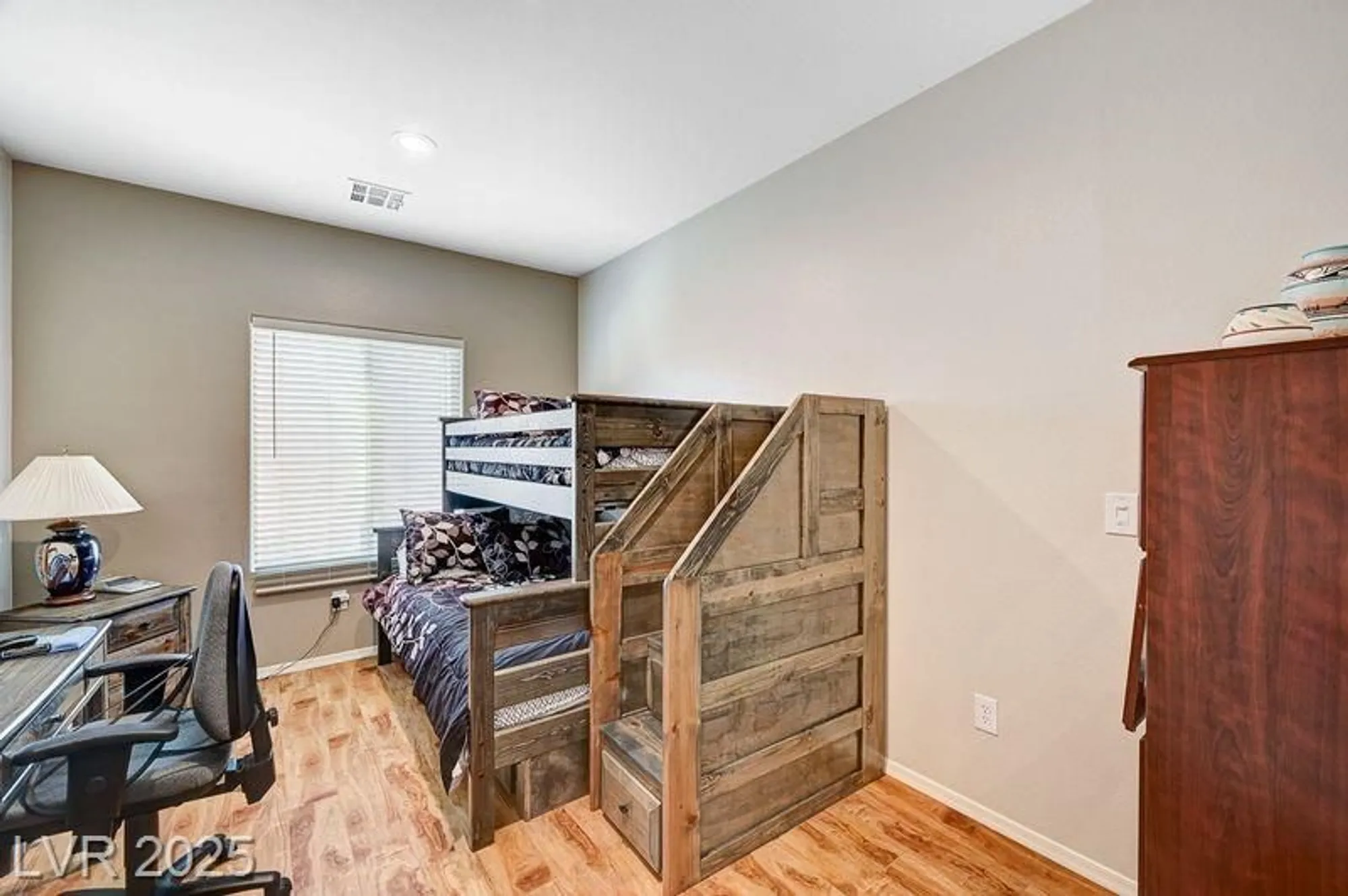 Property Slideshow image 24 of 31 | 2158 alyssa jade dr, Henderson, NV, 89052