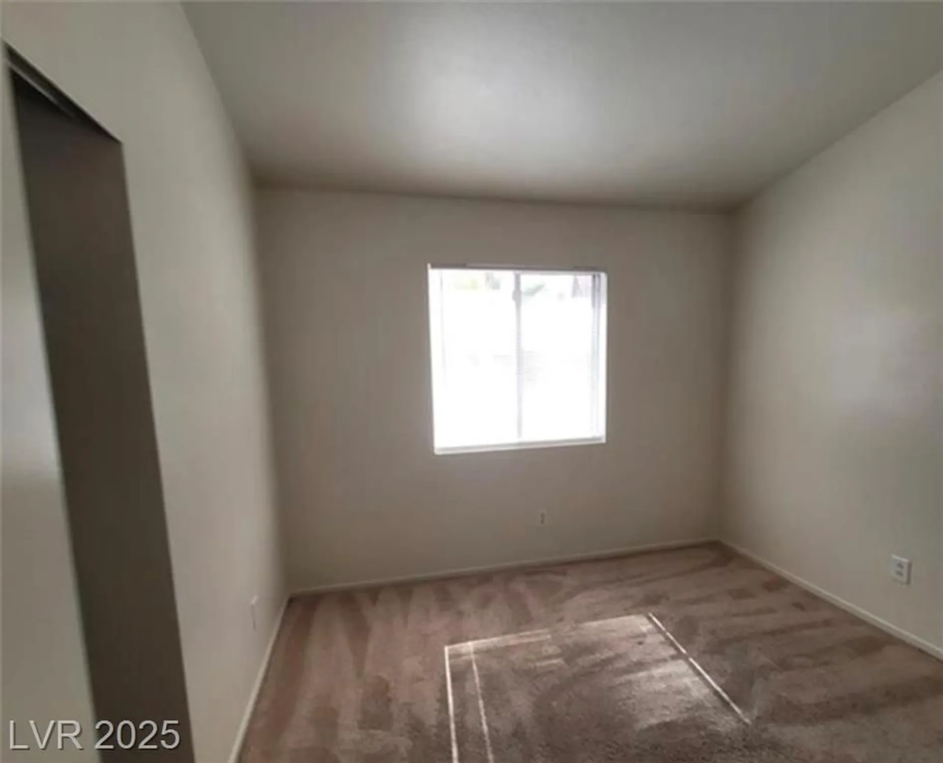 Property Slideshow image 18 of 42 | 4856 minturn ave, Las Vegas, NV, 89130