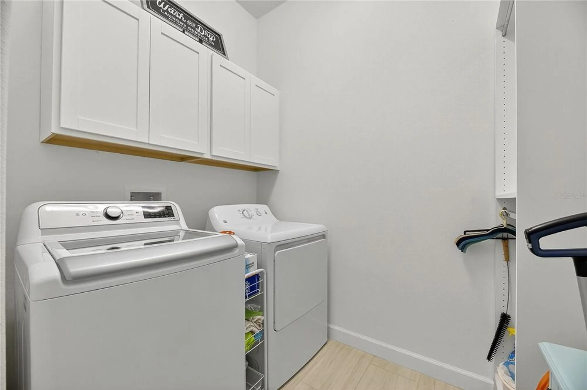 Property Slideshow image 40 of 96 | 5319 windy grove dr, Wimauma, FL, 33598