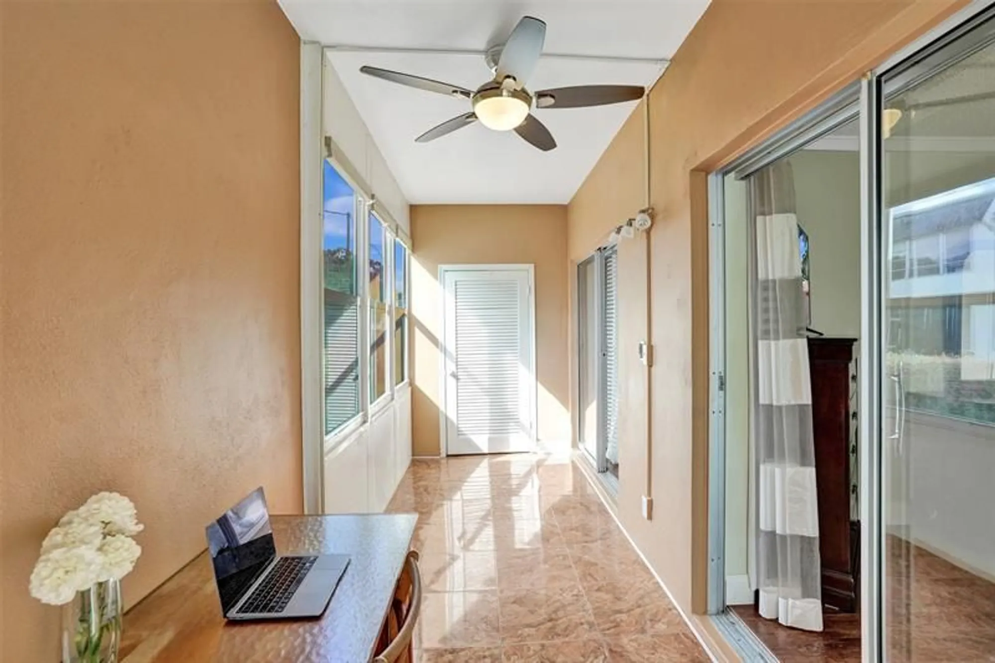 Property Slideshow image 21 of 48 | 3322 cynthia ln apt 112, Lake Worth Beach, FL, 33461