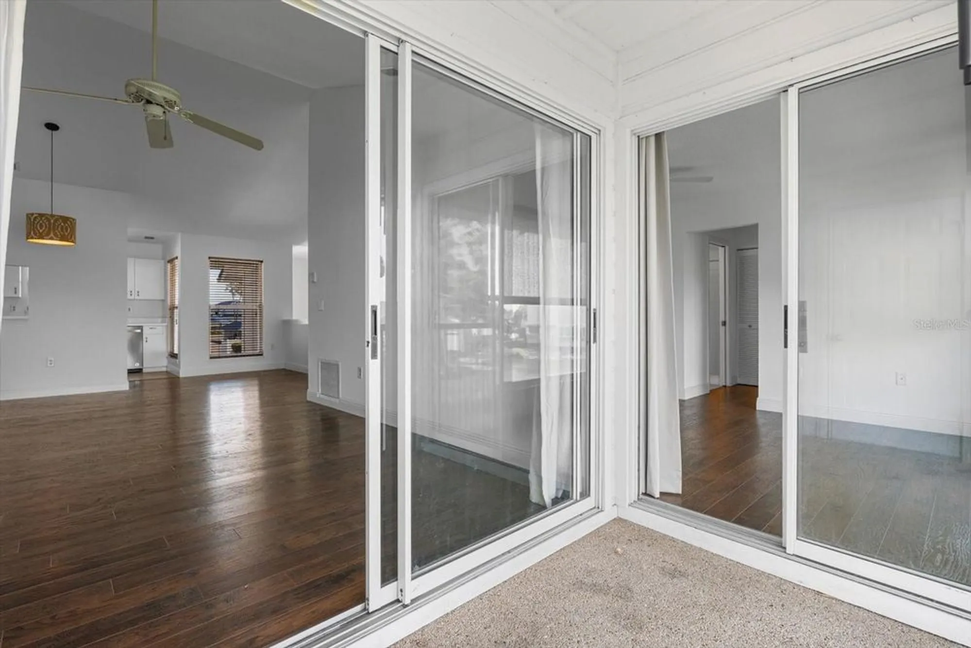 Property Slideshow image 33 of 65 | 970 sandpiper cir # 970, Bradenton, FL, 34209