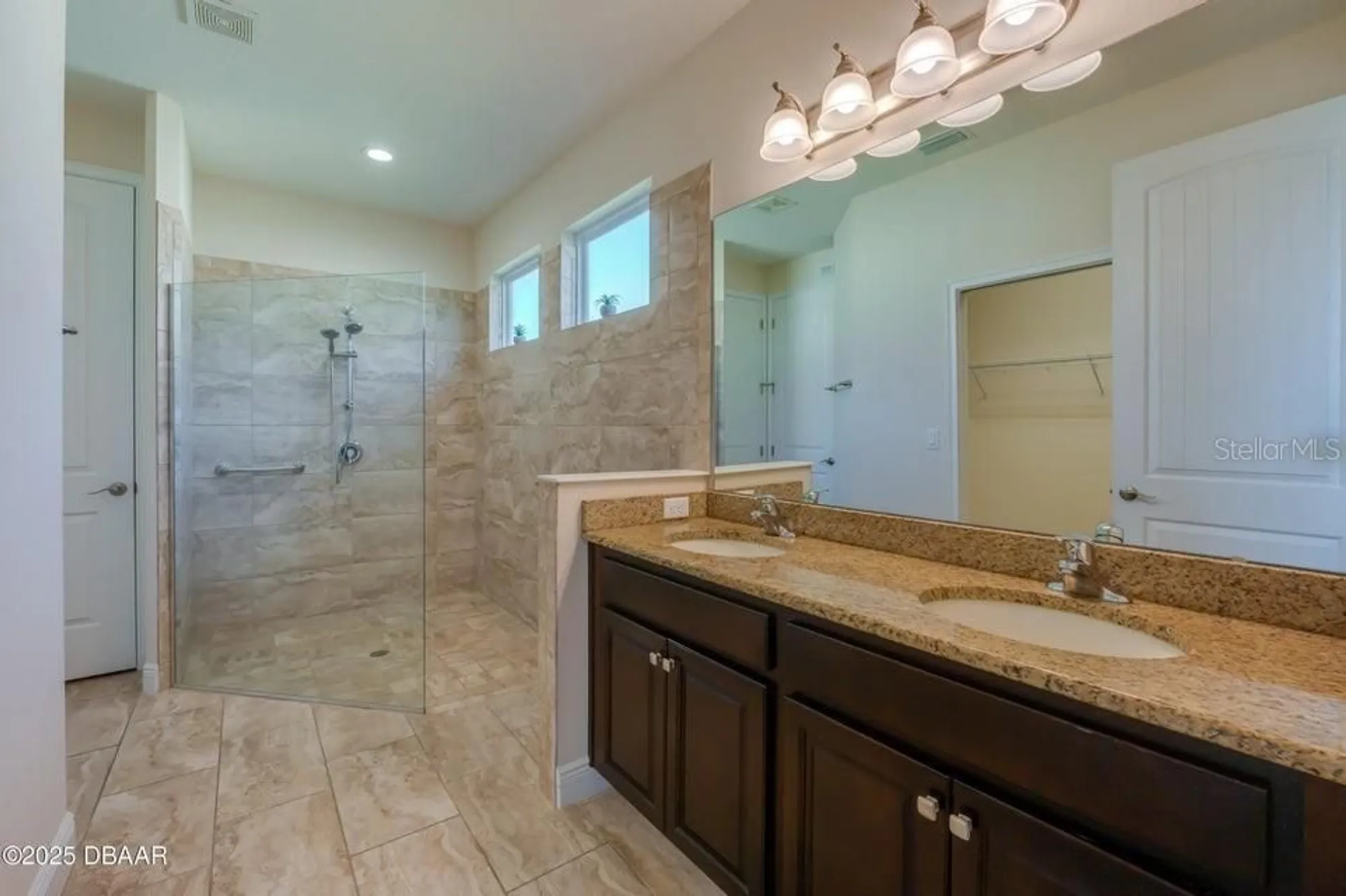 Property Slideshow image 18 of 41 | 15 shear water trl, Ormond Beach, FL, 32174