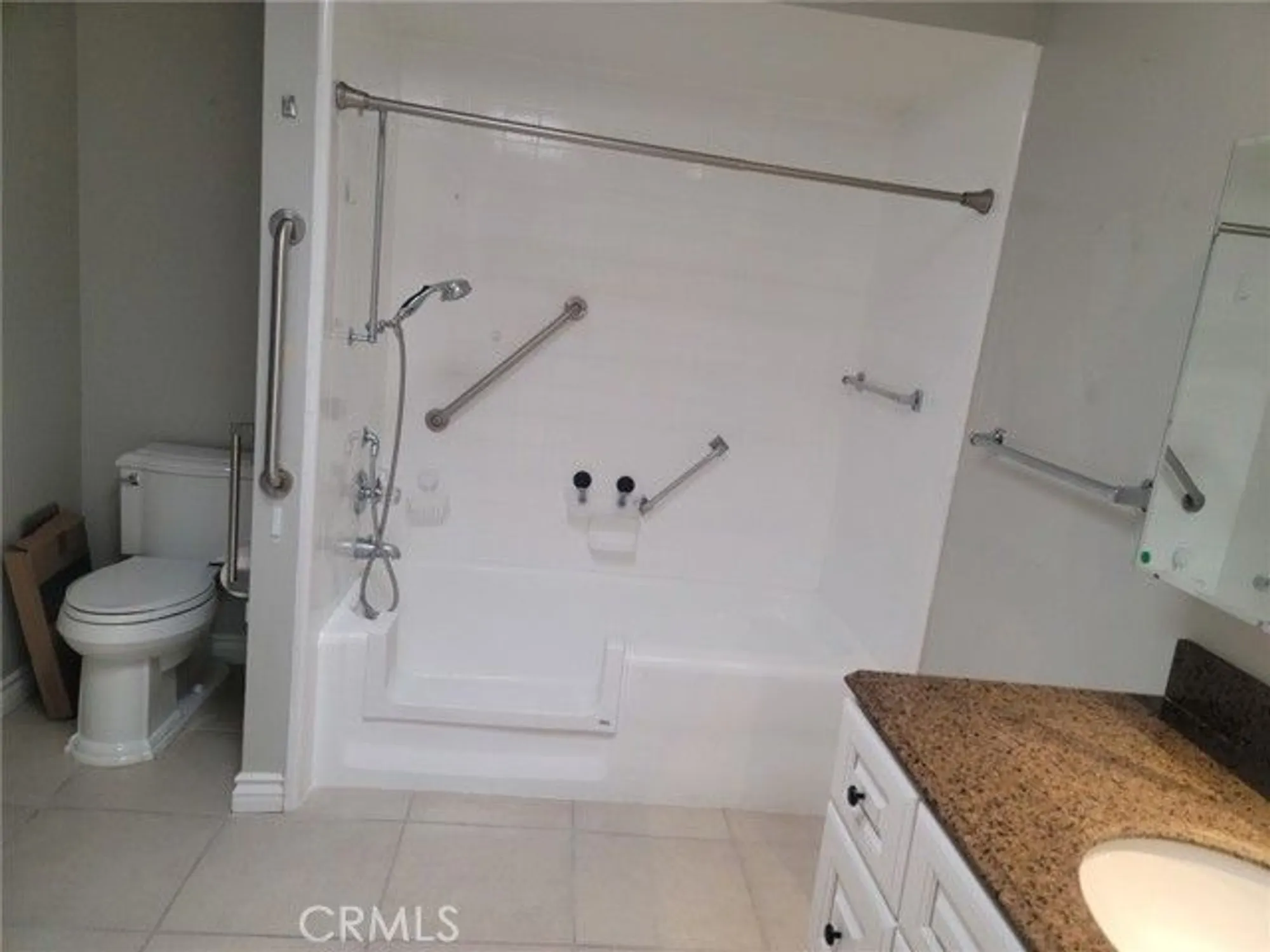 Property Slideshow image 10 of 13 | 6 via castilla g, Laguna Woods, CA, 92637