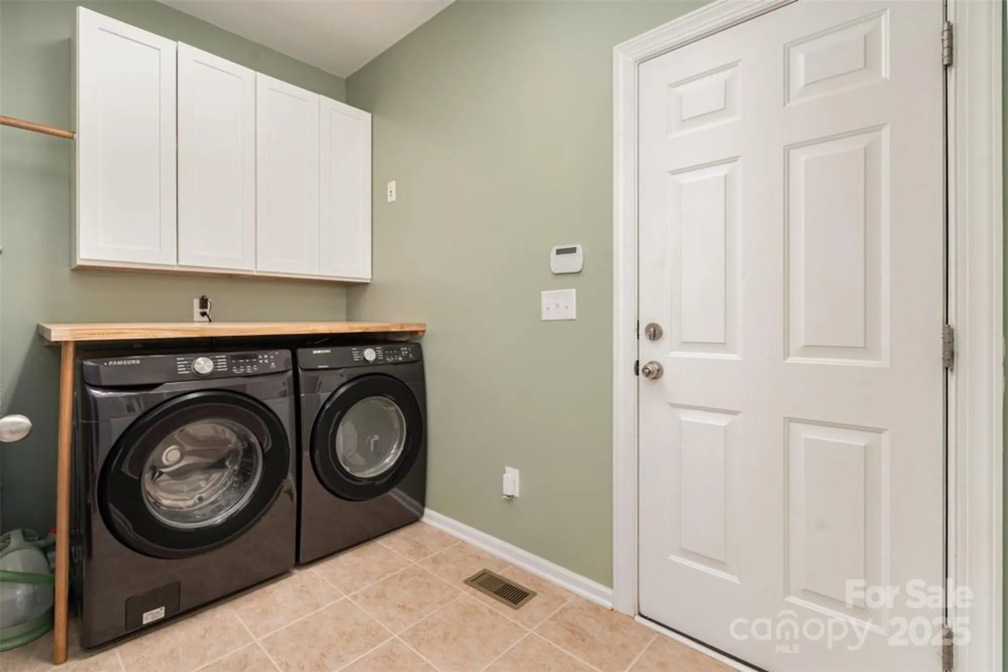 Property Slideshow image 20 of 45 | 10034 casa nuestra dr, Charlotte, NC, 28214