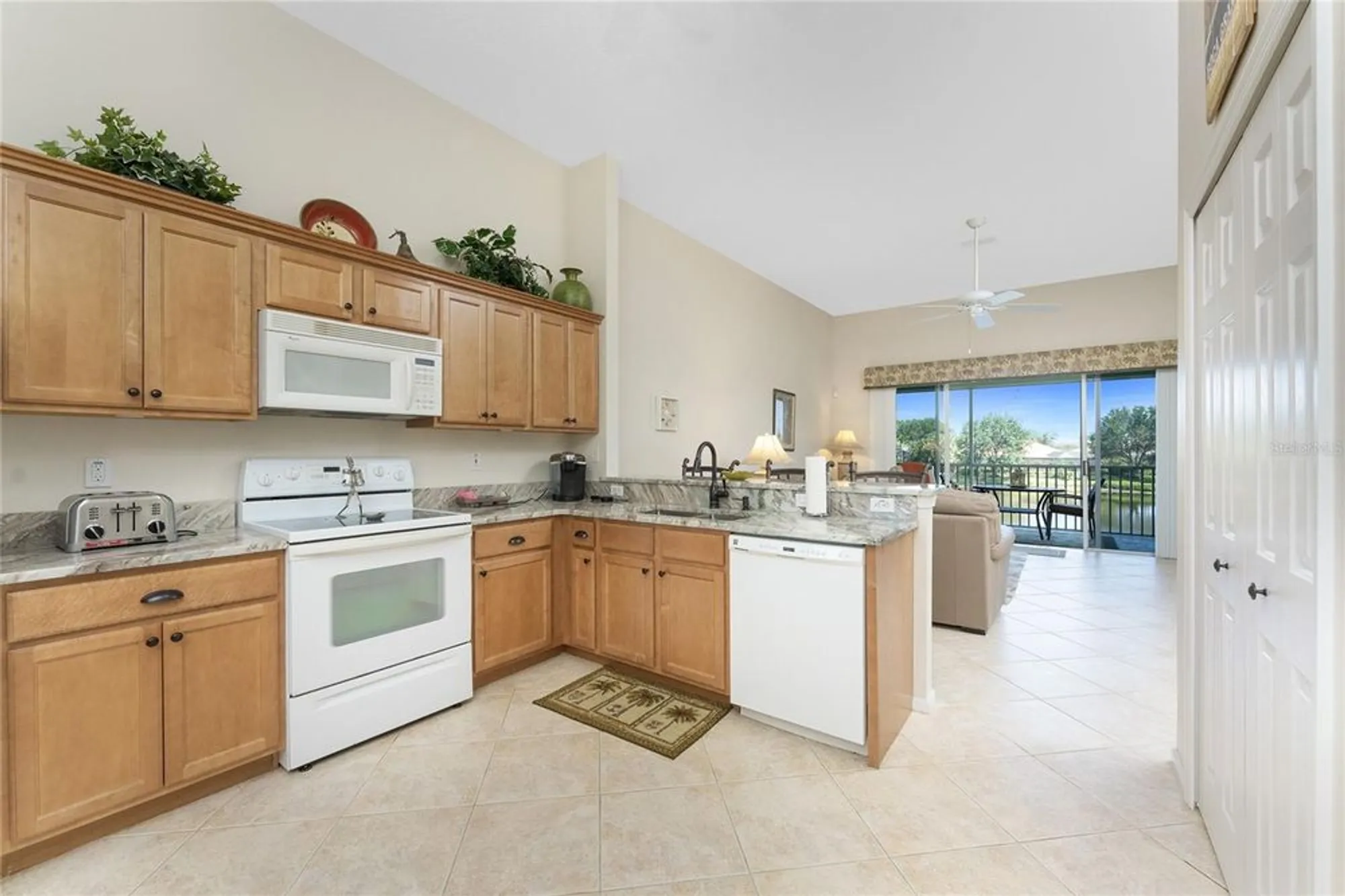 Property Slideshow image 14 of 66 | 3412 grand vista ct unit 202, Port Charlotte, FL, 33953