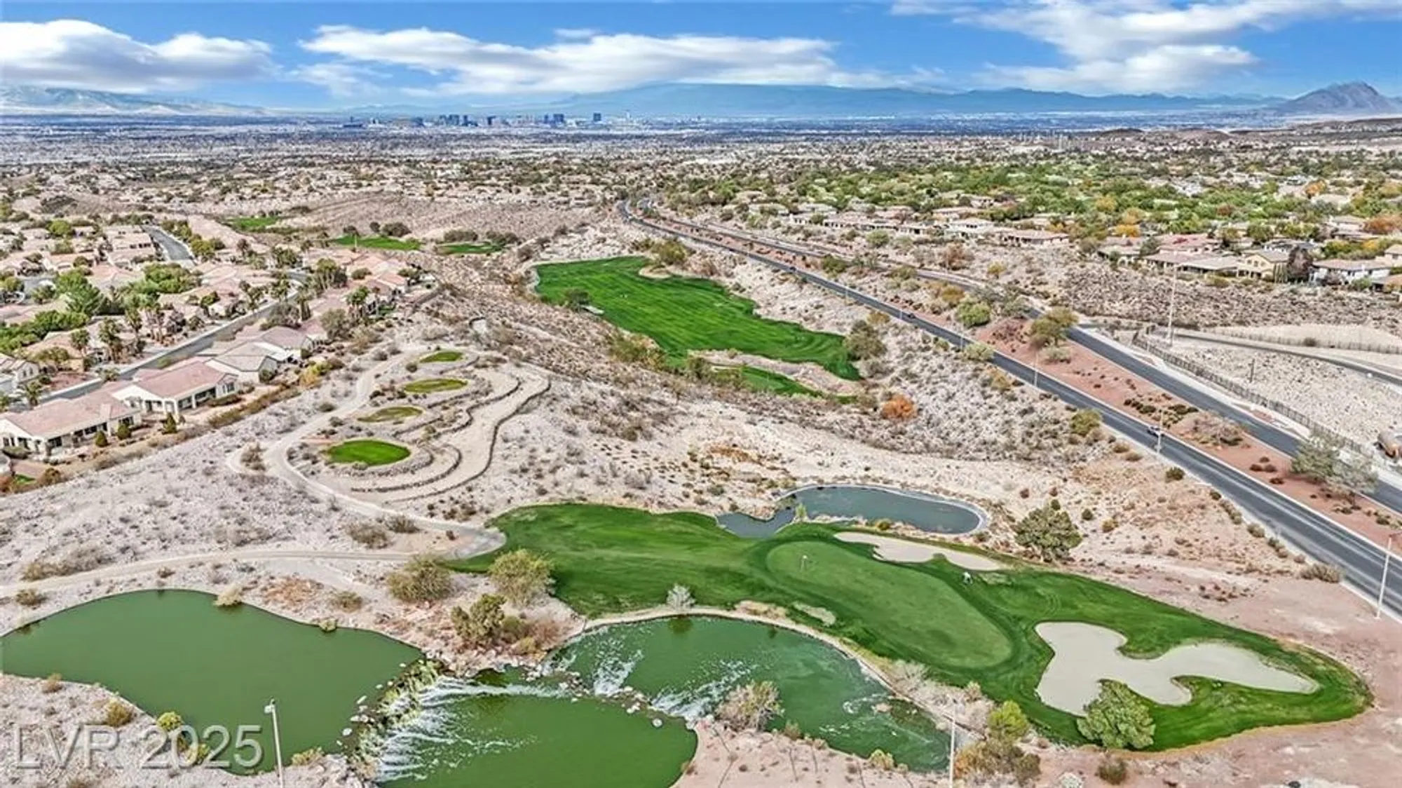 Property Slideshow image 32 of 37 | 1668 wellington springs ave, Henderson, NV, 89052