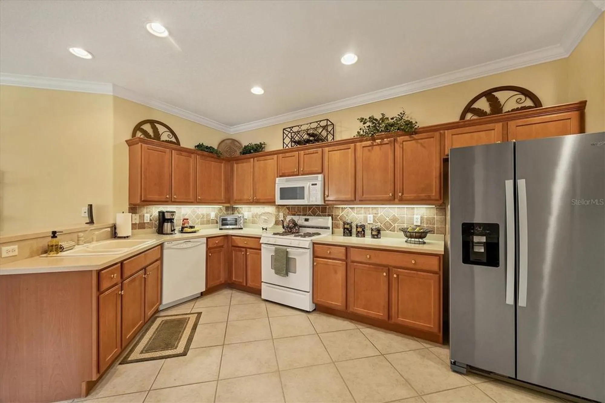 Property Slideshow image 15 of 76 | 4924 whispering oaks dr, North Port, FL, 34287