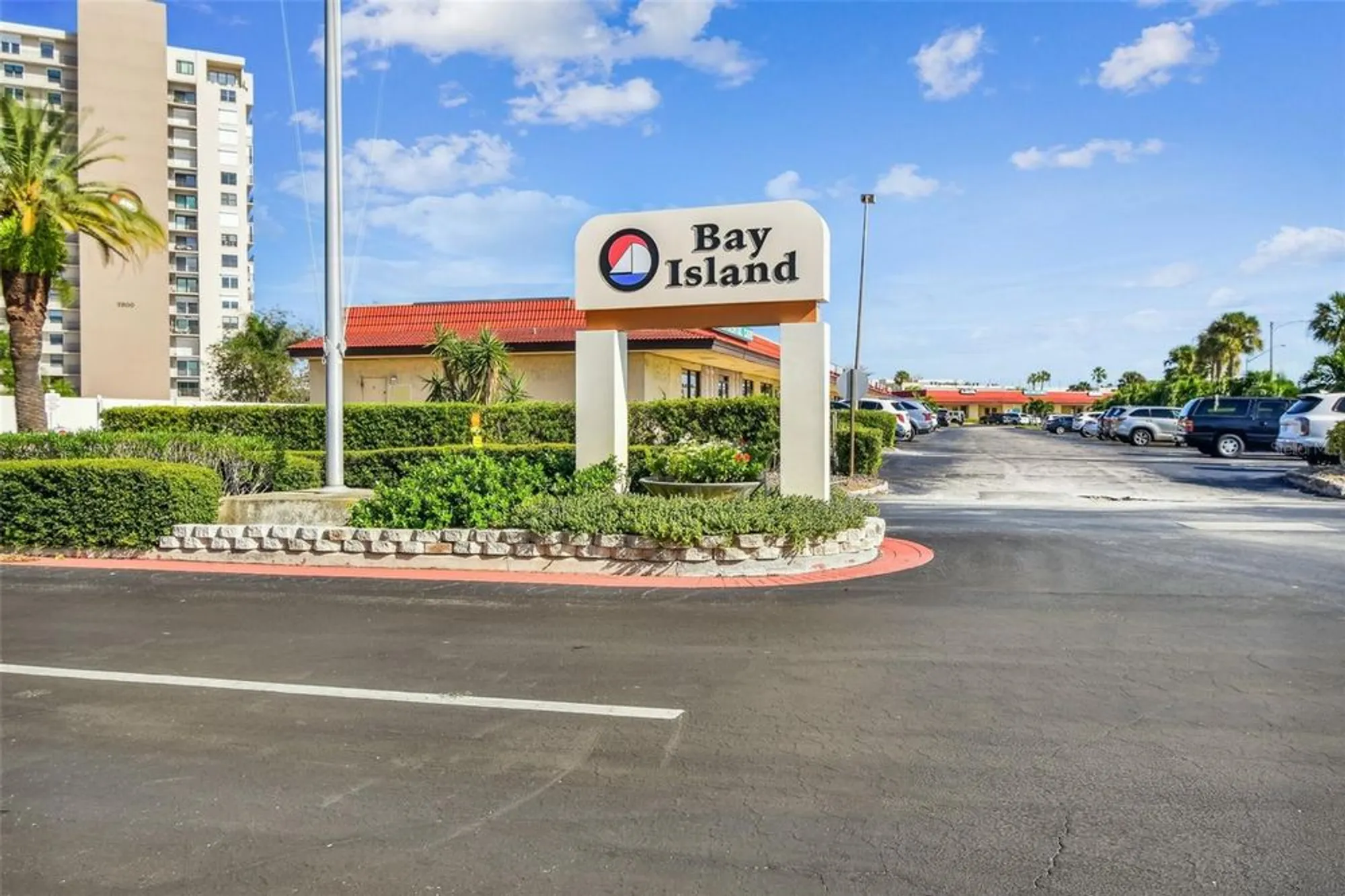 Property Slideshow image 92 of 93 | 7400 sun island dr 207, South Pasadena, FL, 33707