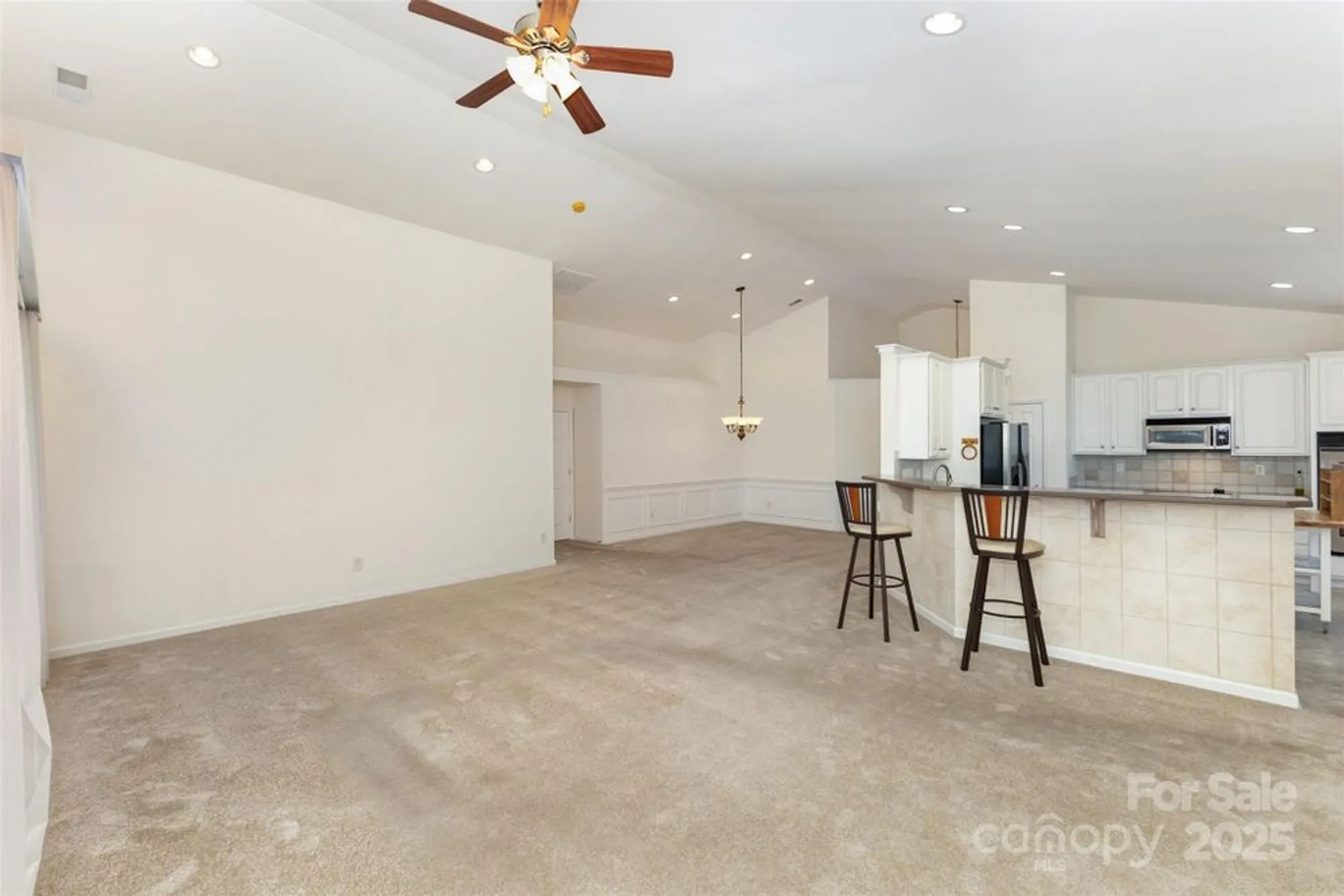 Property Slideshow image 15 of 48 | 977 platinum dr, Fort Mill, SC, 29708