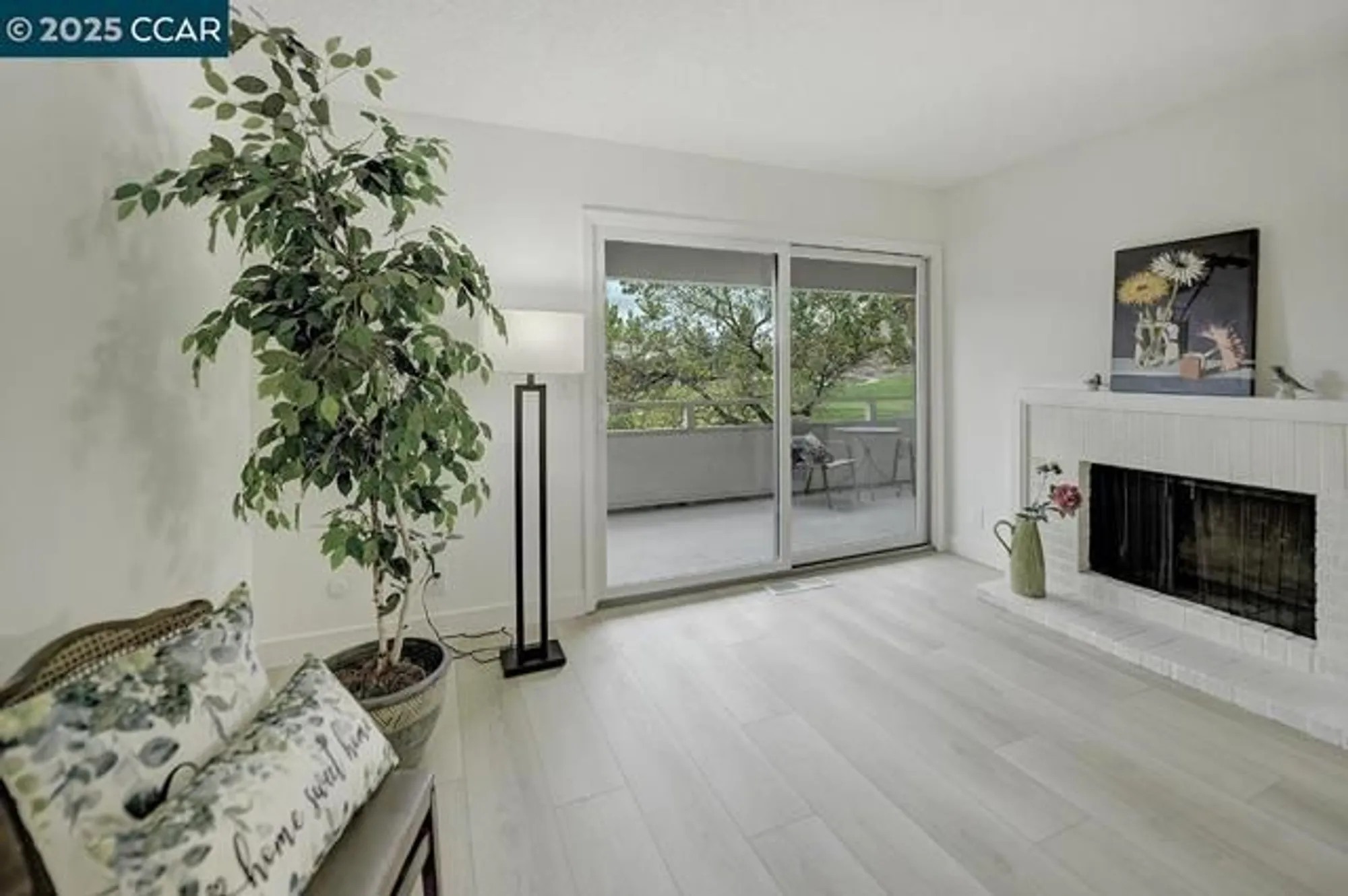 Property Slideshow image 5 of 54 | 3350 rossmoor pkwy 4, Walnut Creek, CA, 94595