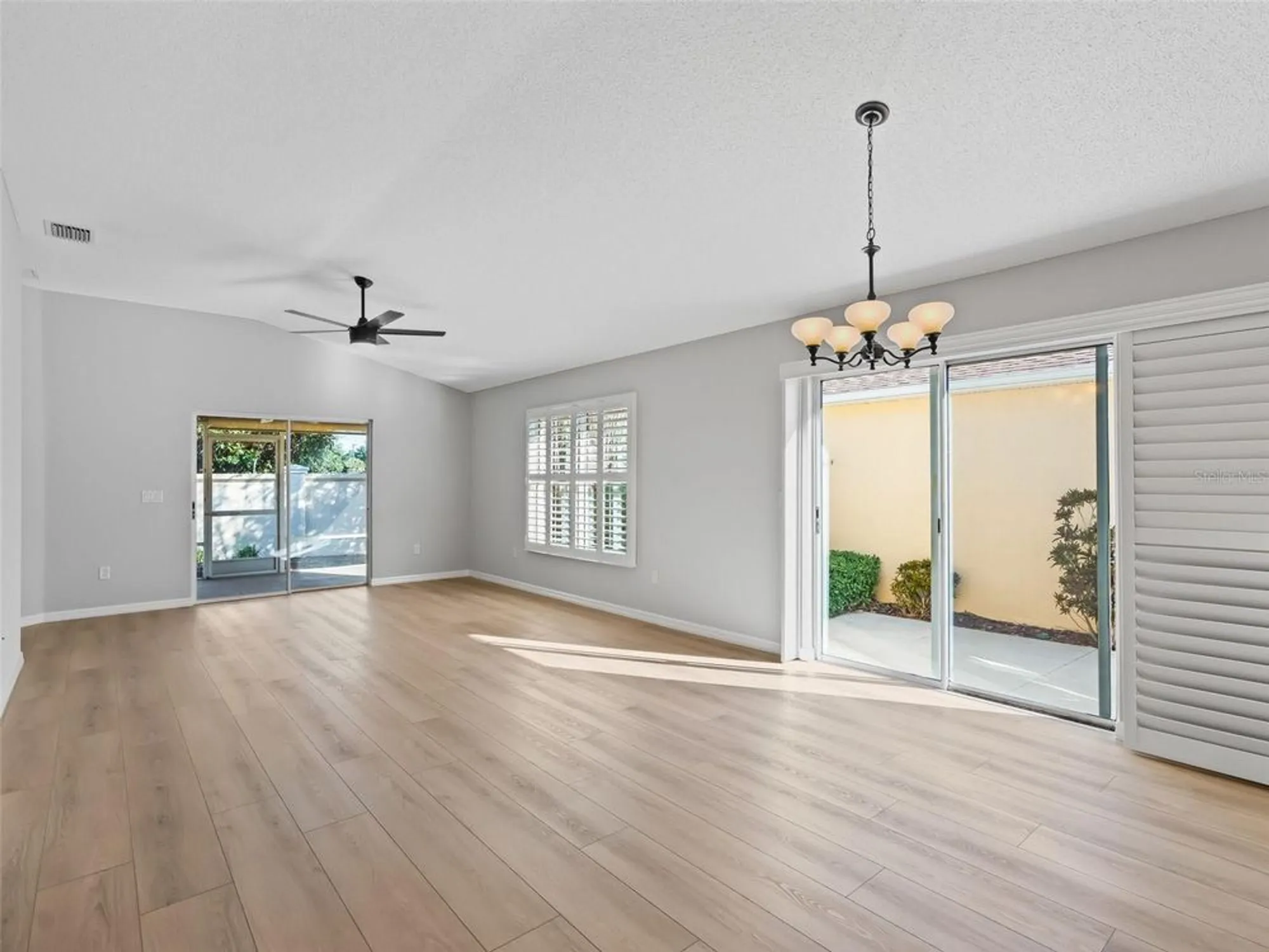 Property Slideshow image 11 of 38 | 2169 smoaks st, The Villages, FL, 32162