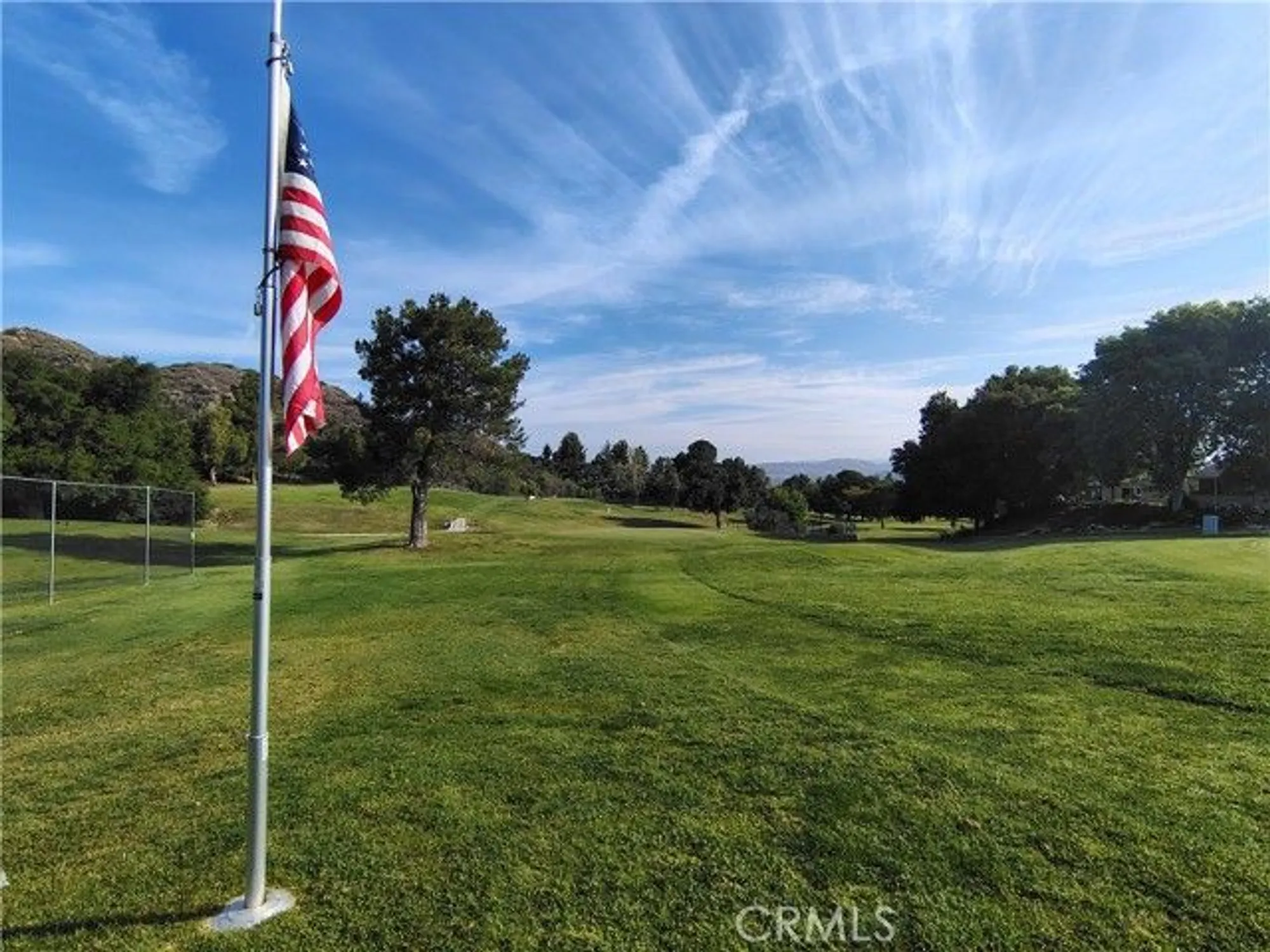 Property Slideshow image 31 of 35 | 26373 oak highland dr e, Newhall, CA, 91321