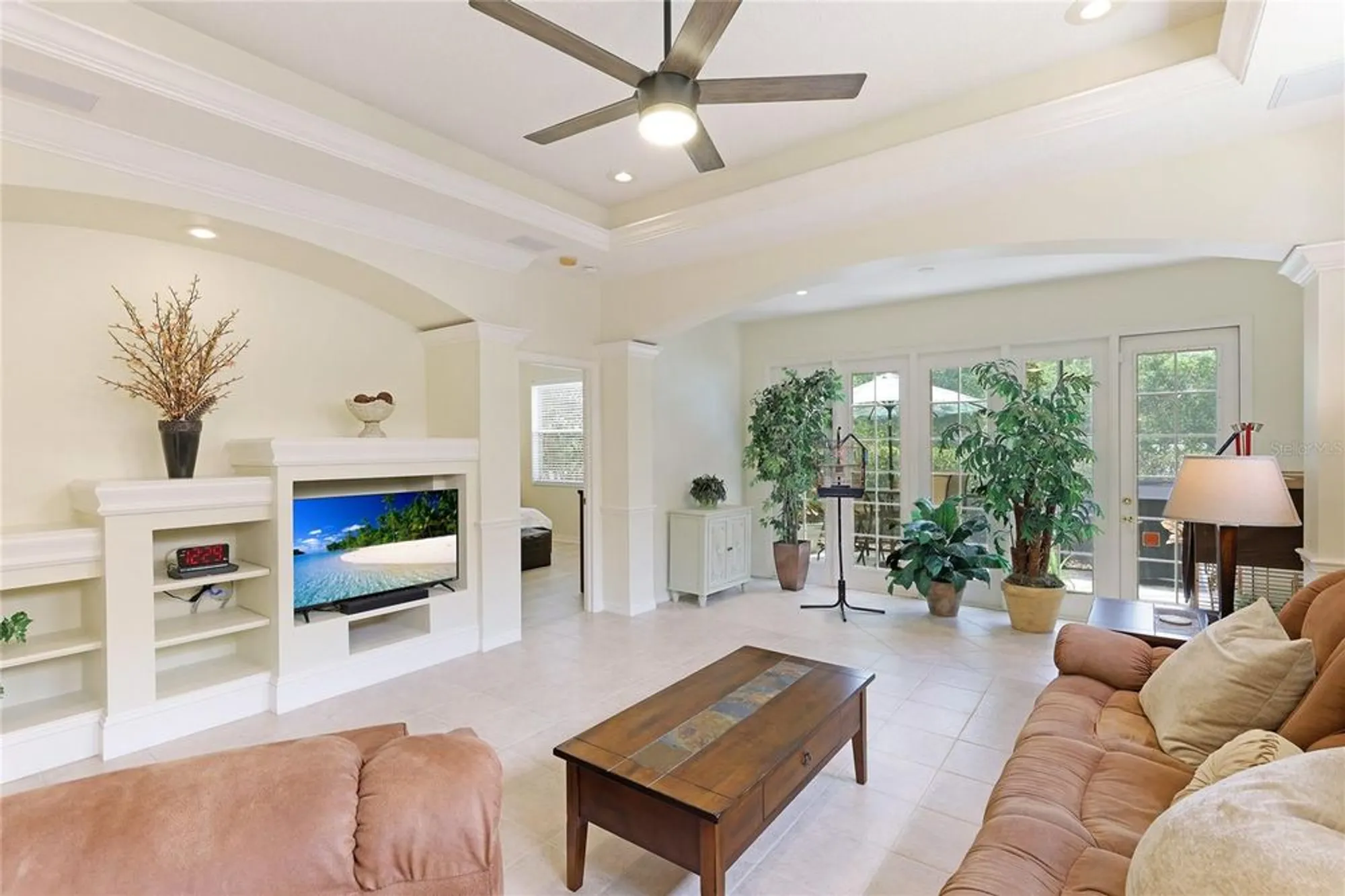 Property Slideshow image 15 of 38 | 6103 aviary ct, Bradenton, FL, 34203