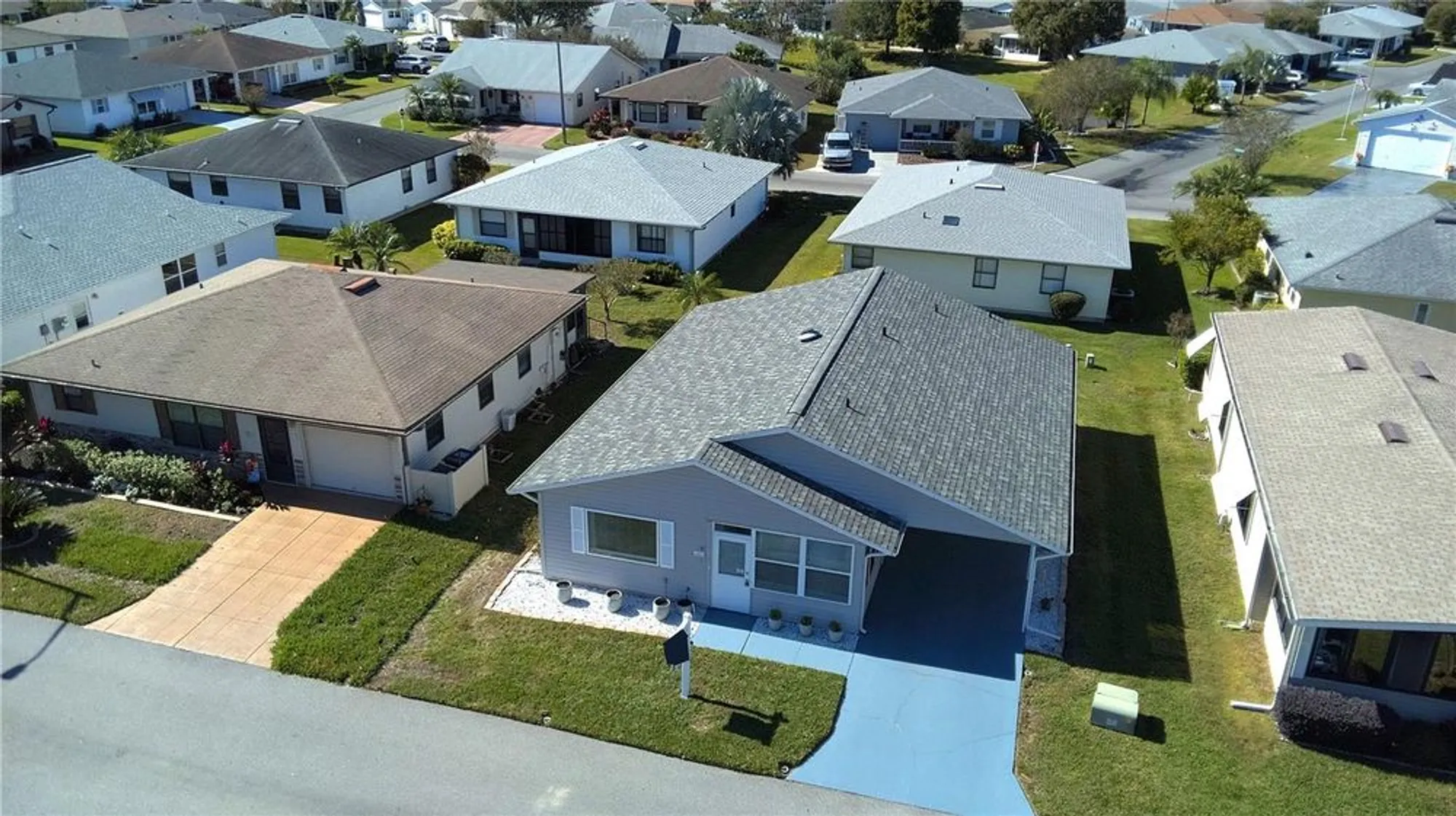 Property Slideshow image 42 of 60 | 4823 colonnades cir, Lakeland, FL, 33811