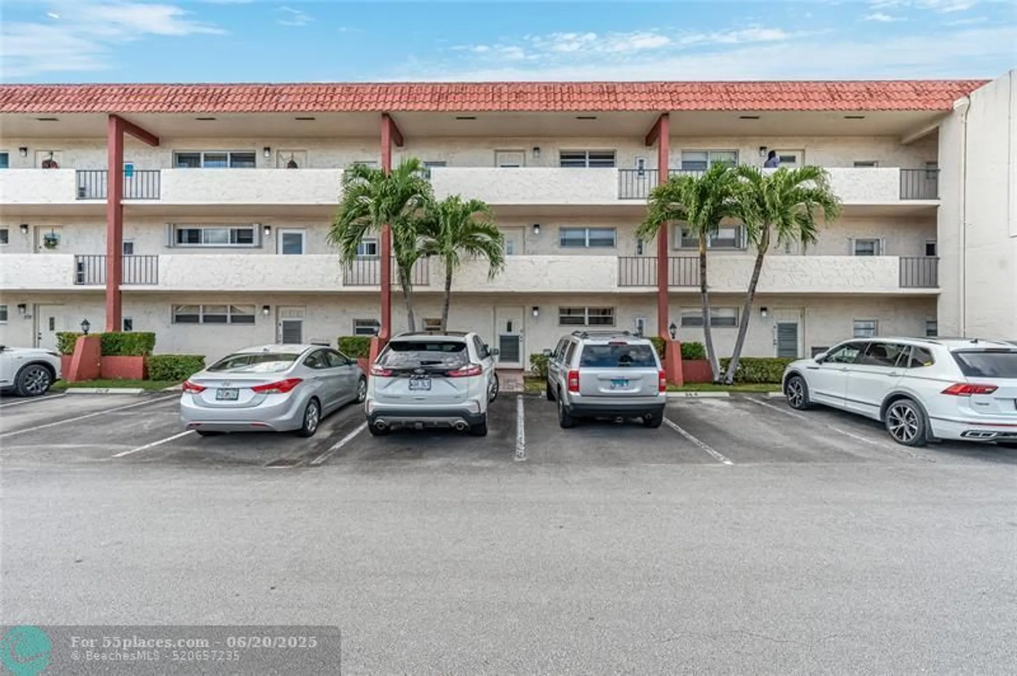 Property Slideshow image 23 of 58 | 811 s hollybrook dr 103, Pembroke Pines, FL, 33025